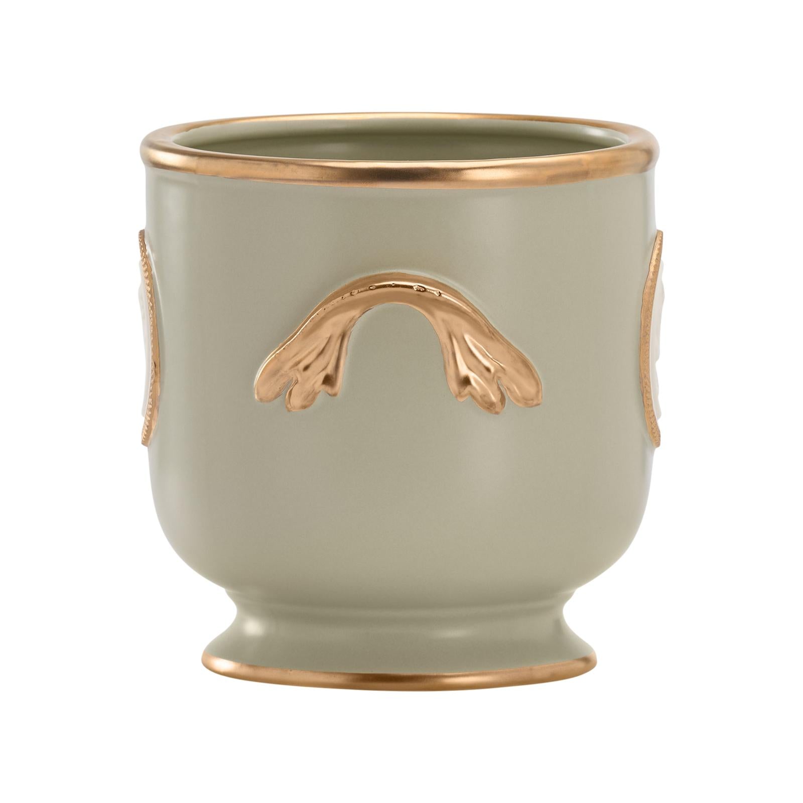 Chelsea House Intaglio Cachepot