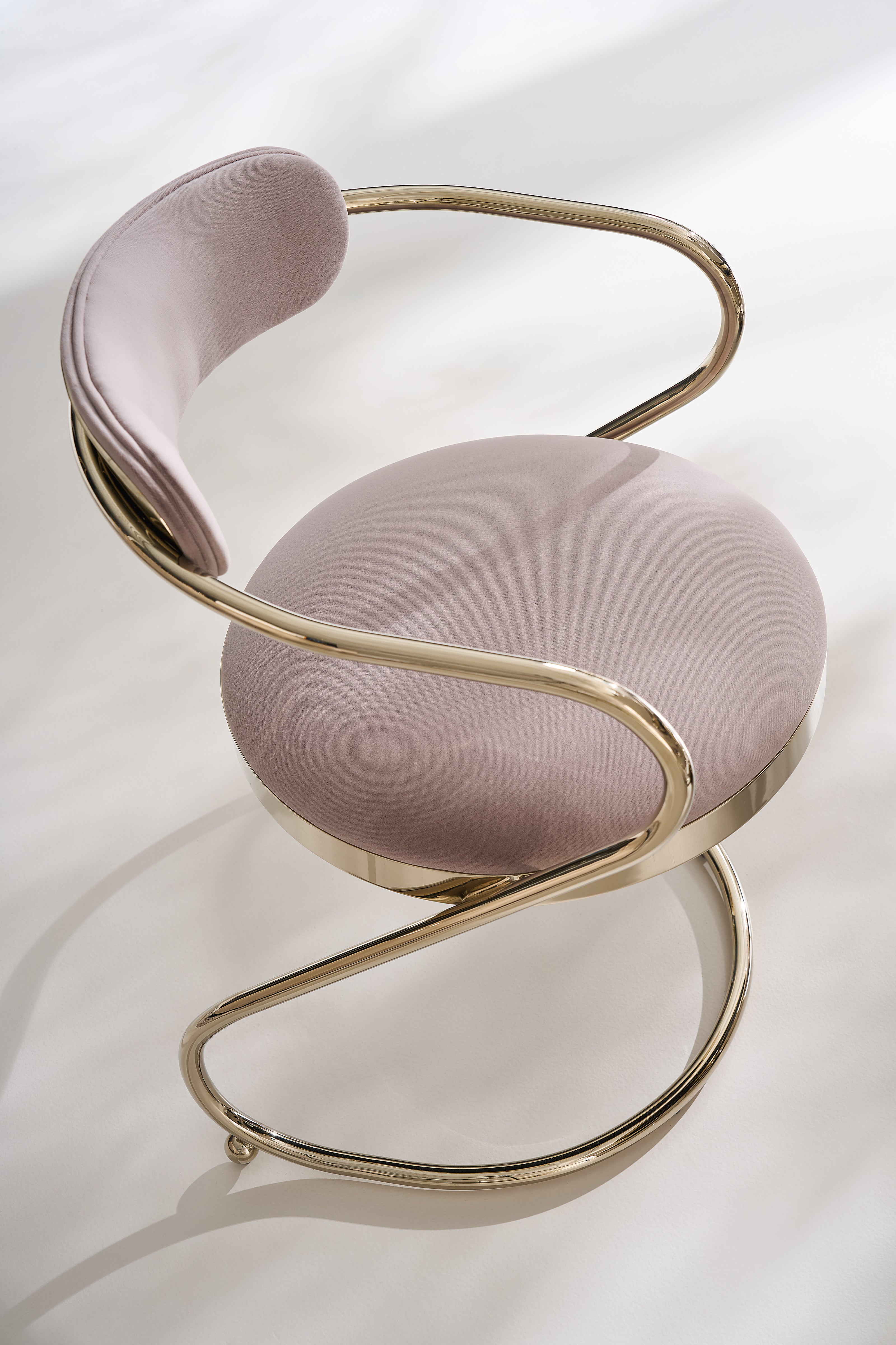 Caracole Classic Retrospect Dining Arm Chair