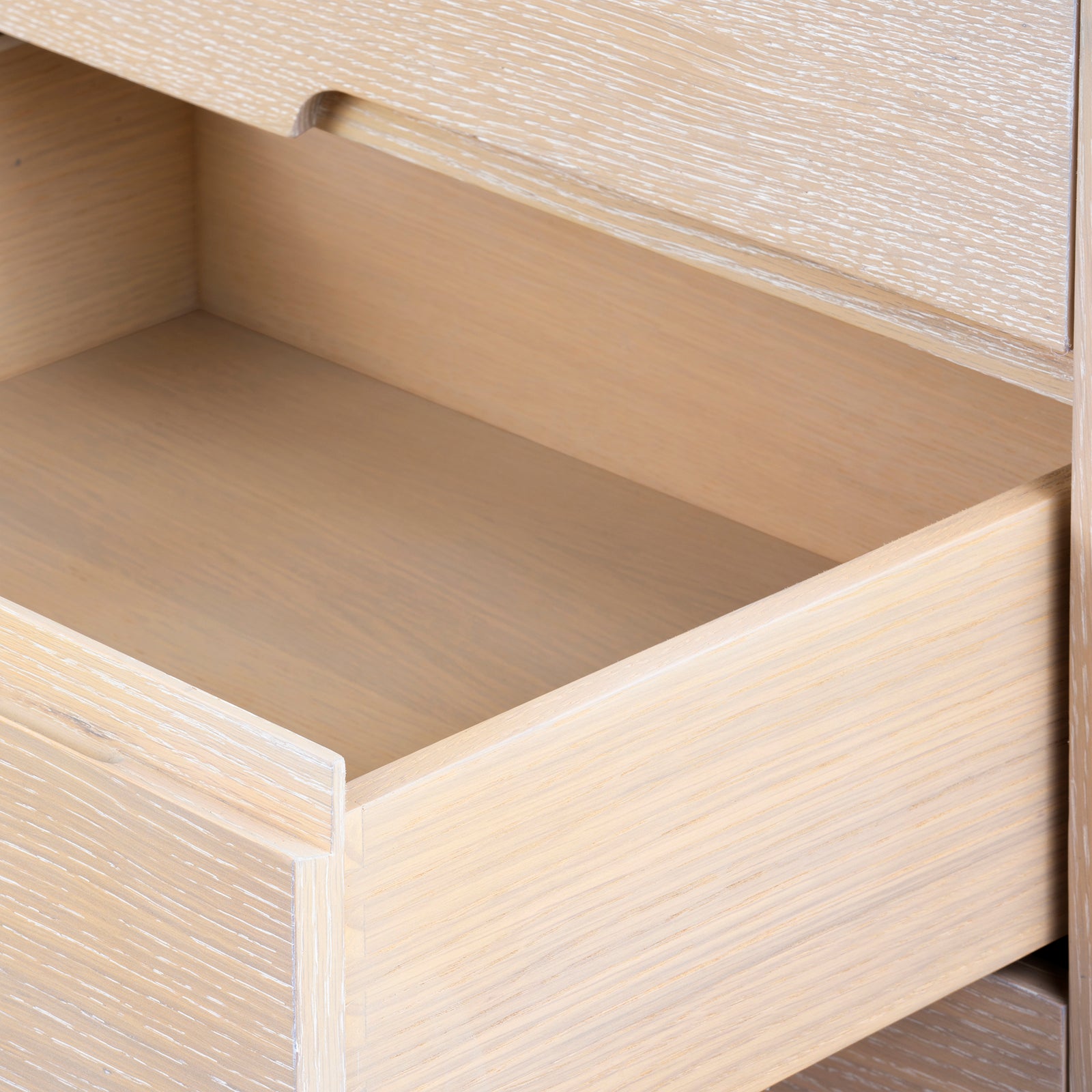Villa & House Cora 8-Drawer & 2-Door Cabinet