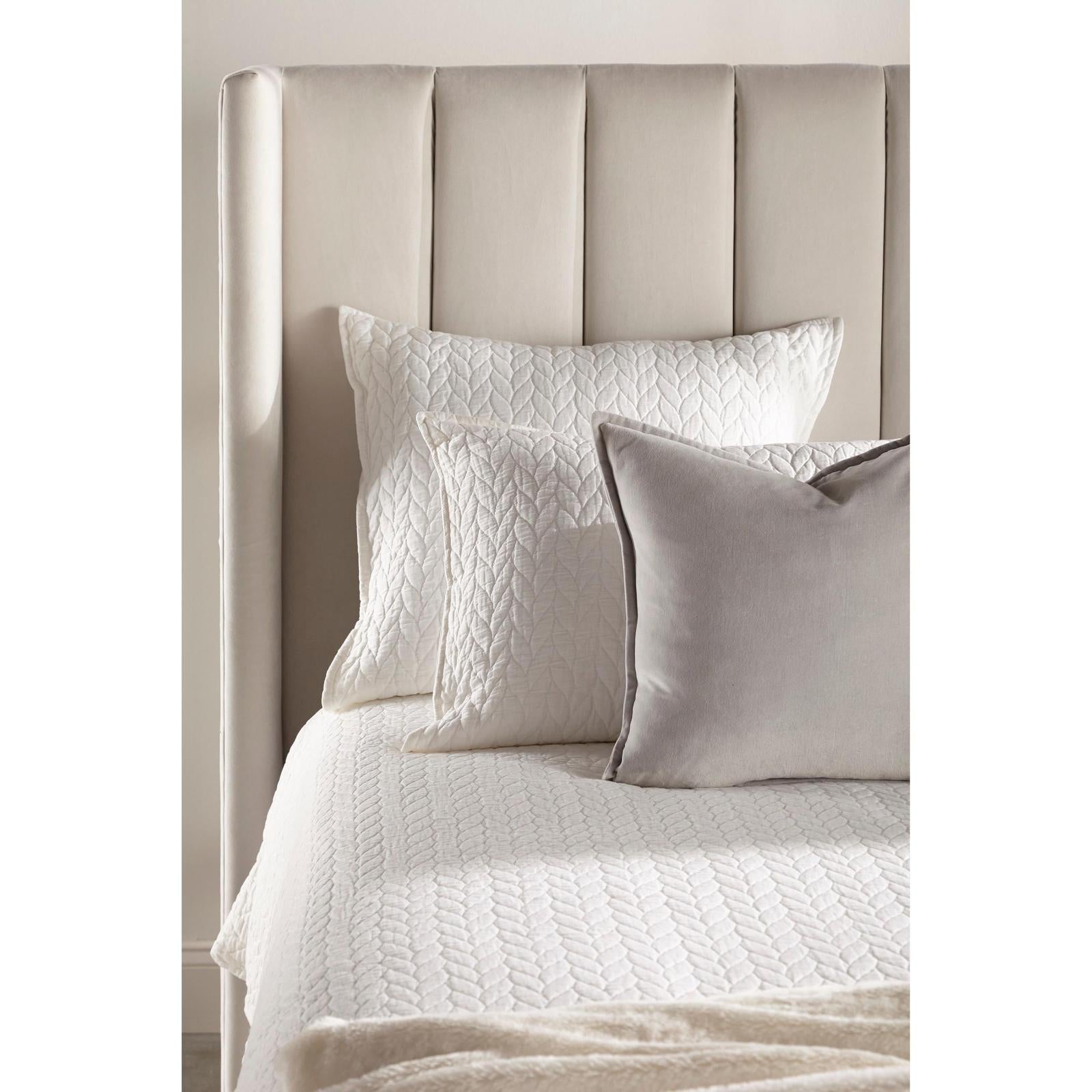Essentials For Living Chandler Bed