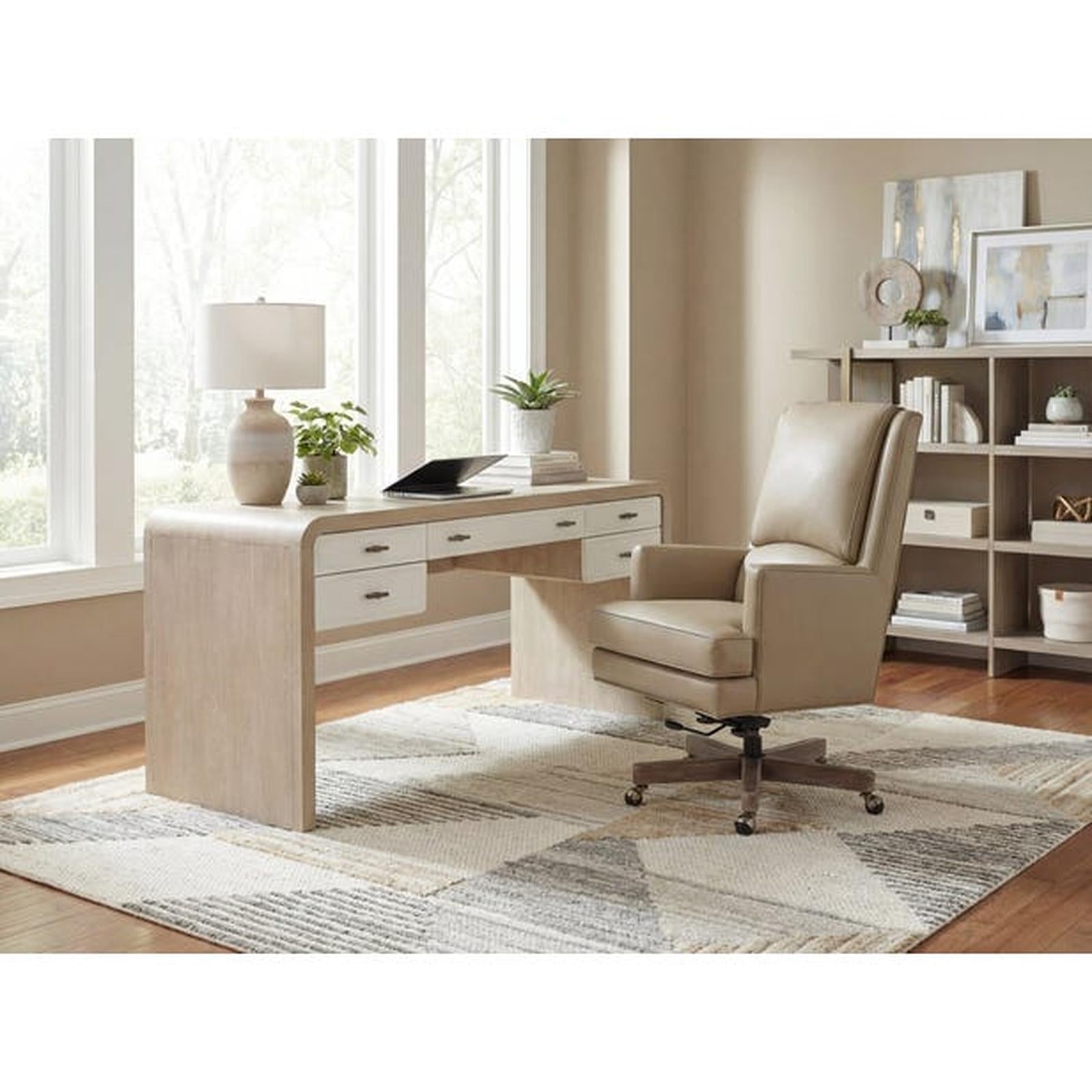 Hooker Furniture Wright Executive Swivel Tilt Chair