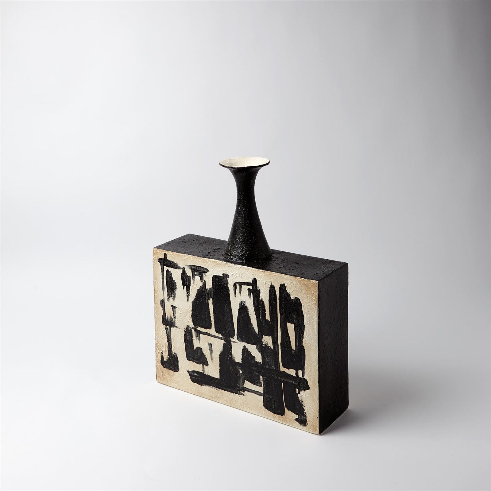 Citizen Artist for Global Views Thetis Vase