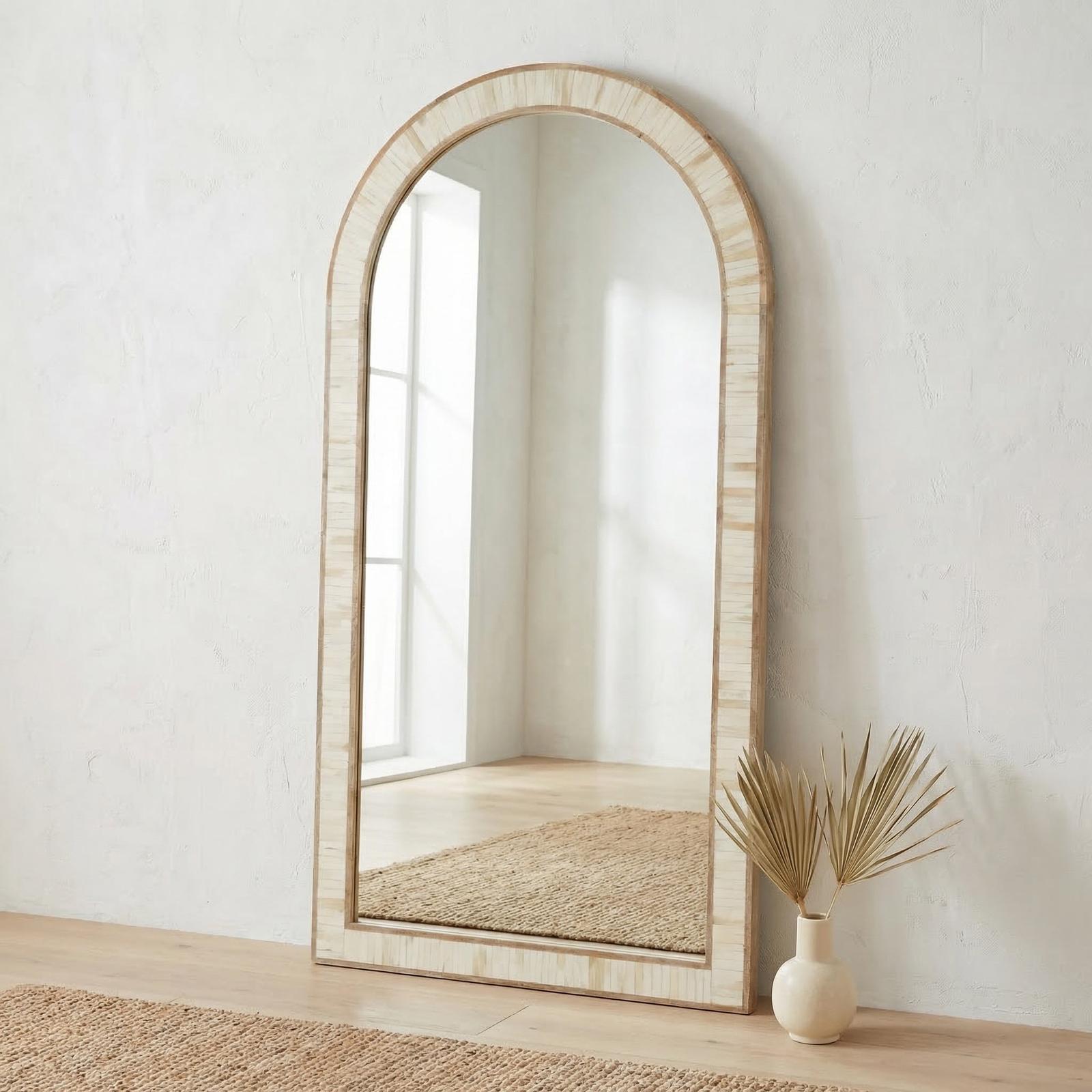 BMC Halsey Floor Mirror