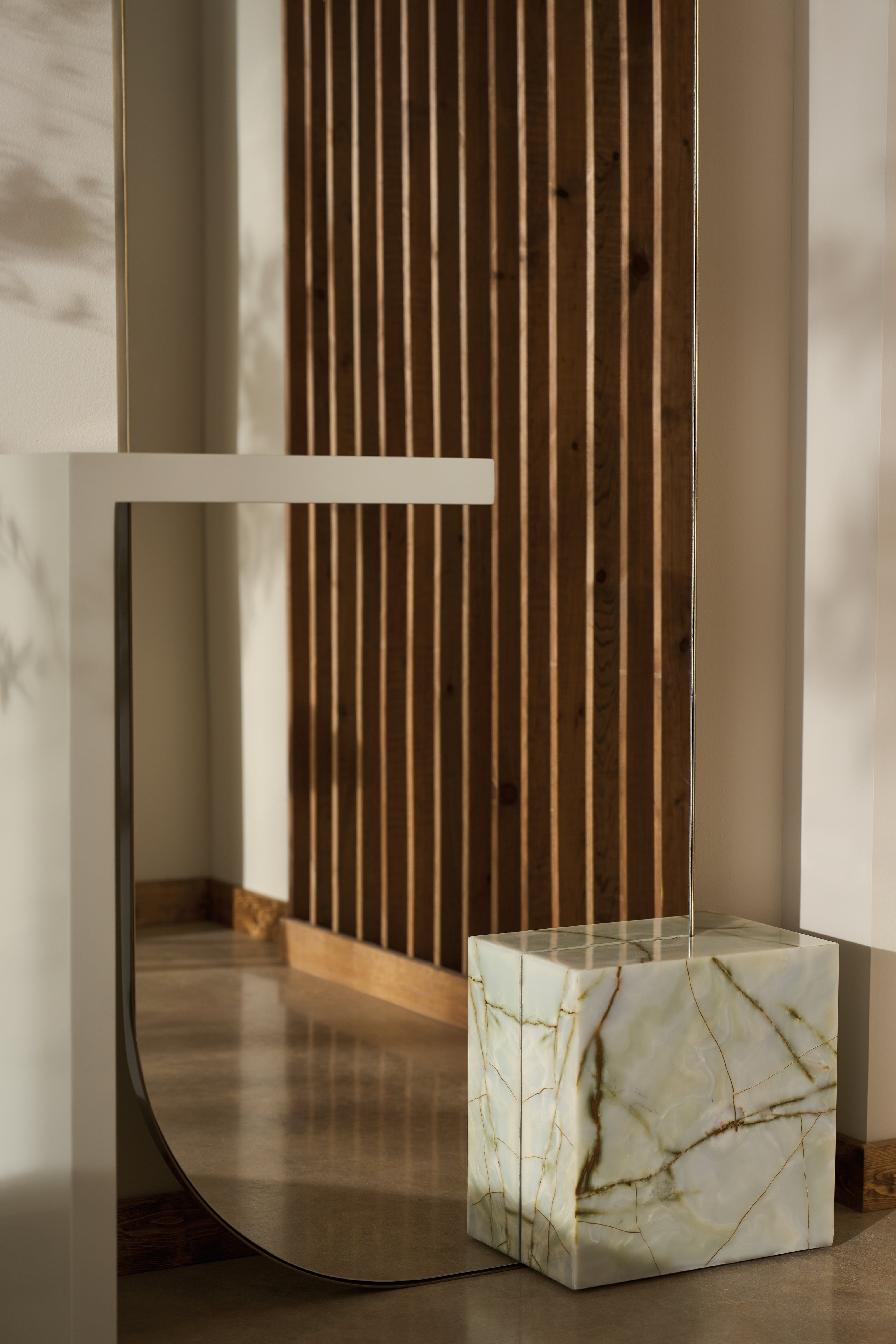 Caracole Modern Resort Monaco Mirror