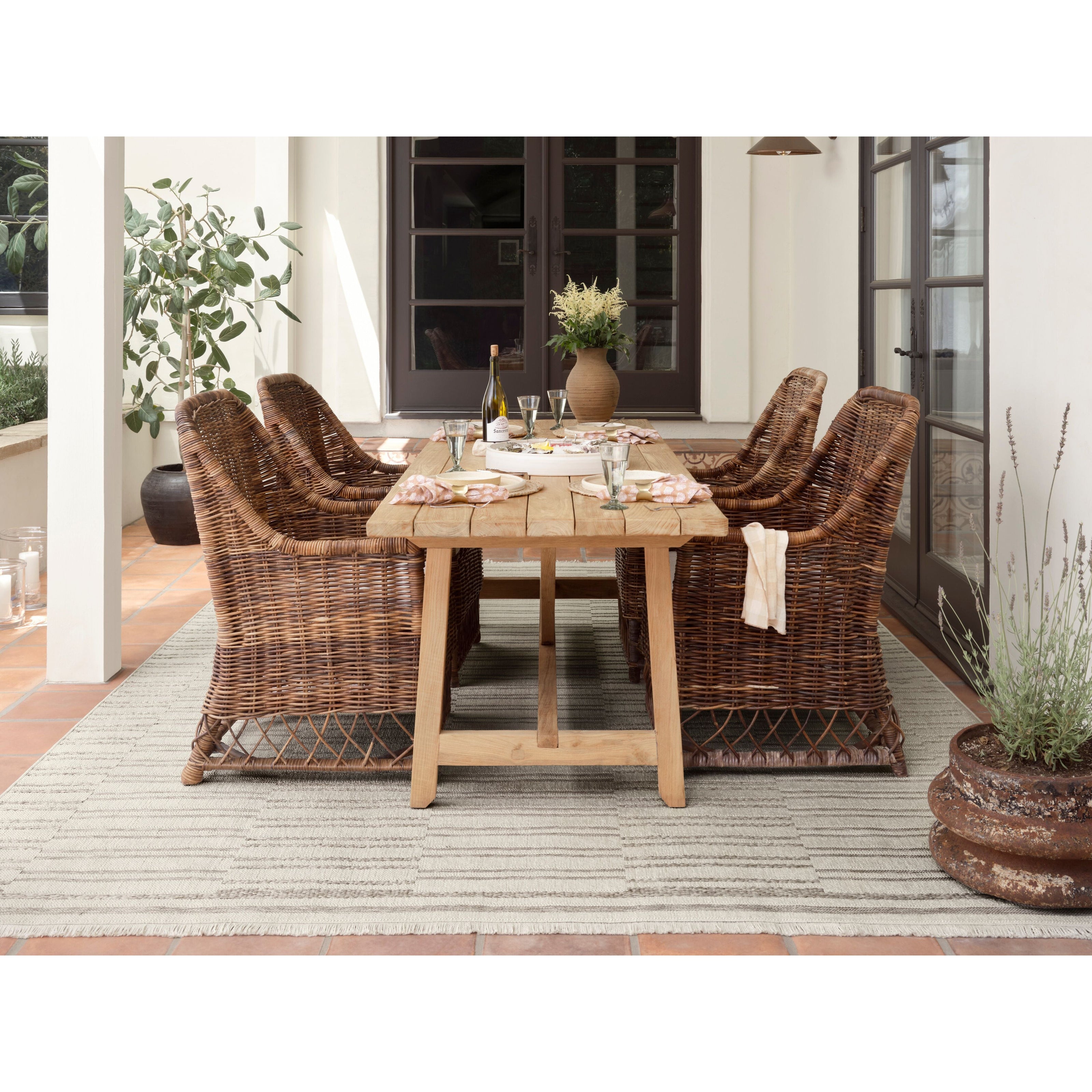 Amber Lewis Malibu Ivory / Dove E