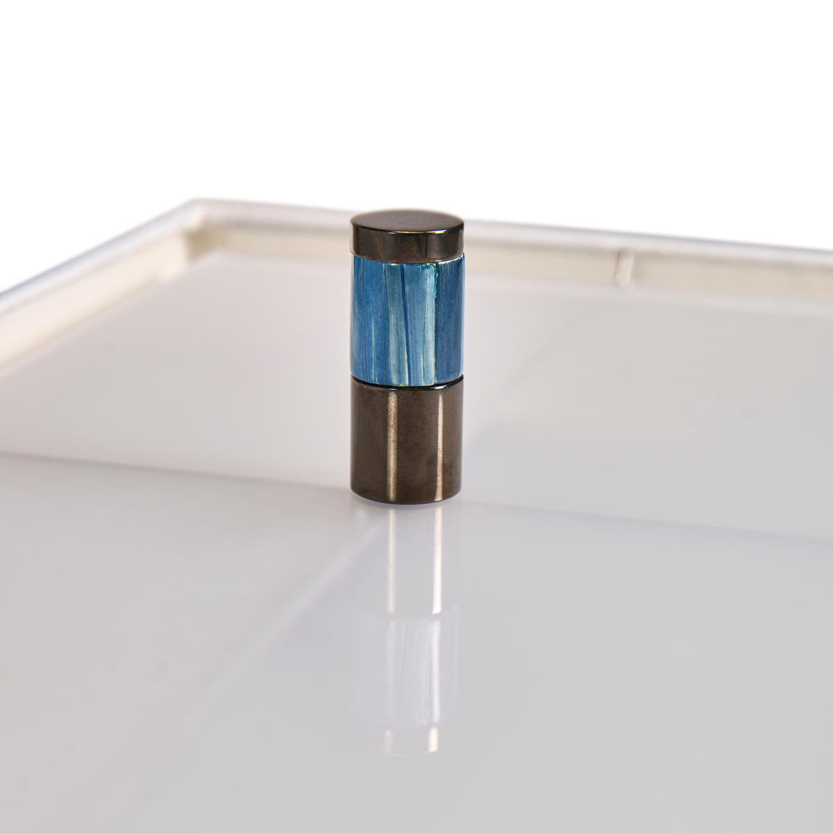 Jonathan Charles Sapphire Vertical Table Lamp