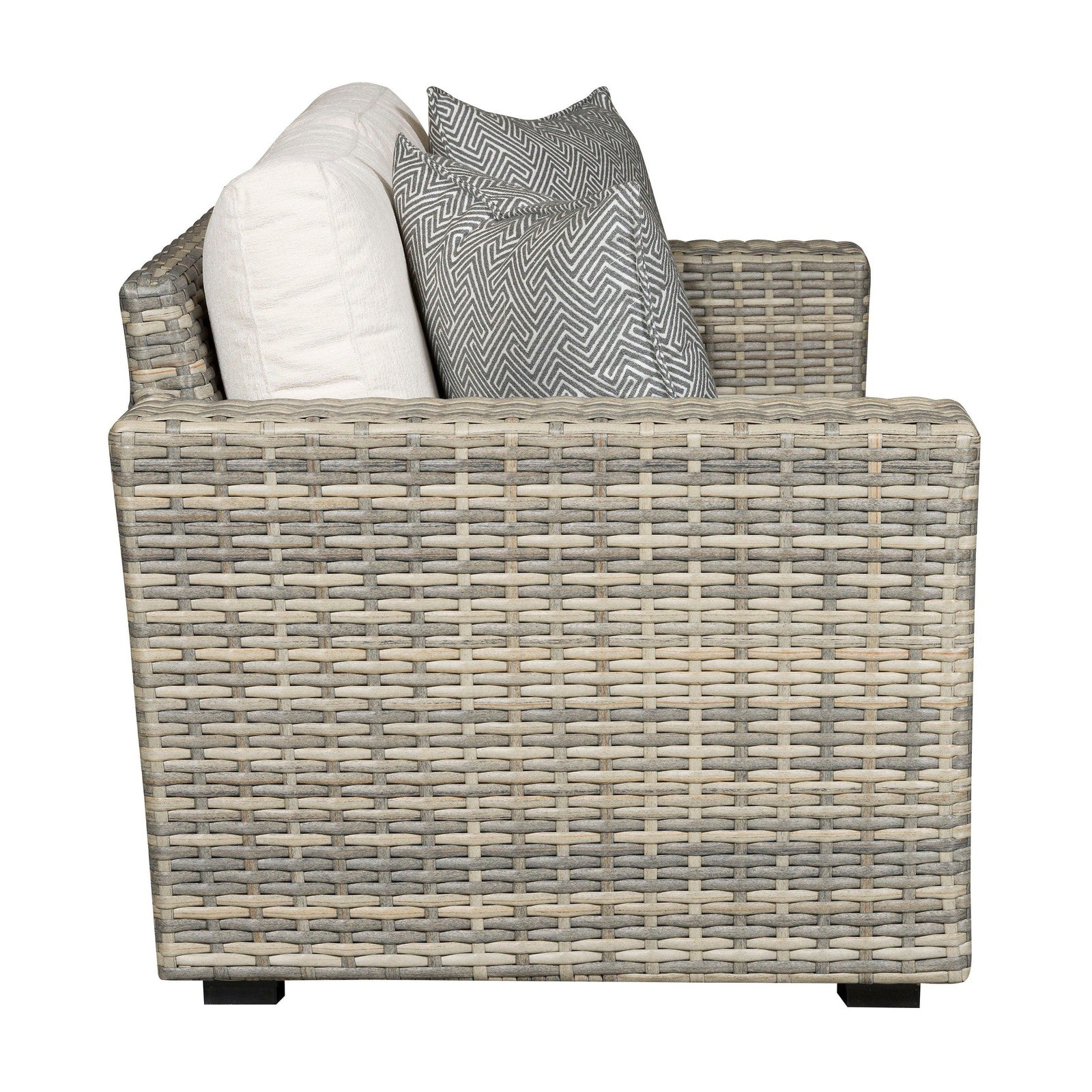 Vanguard Montclair Outdoor Mid Sofa