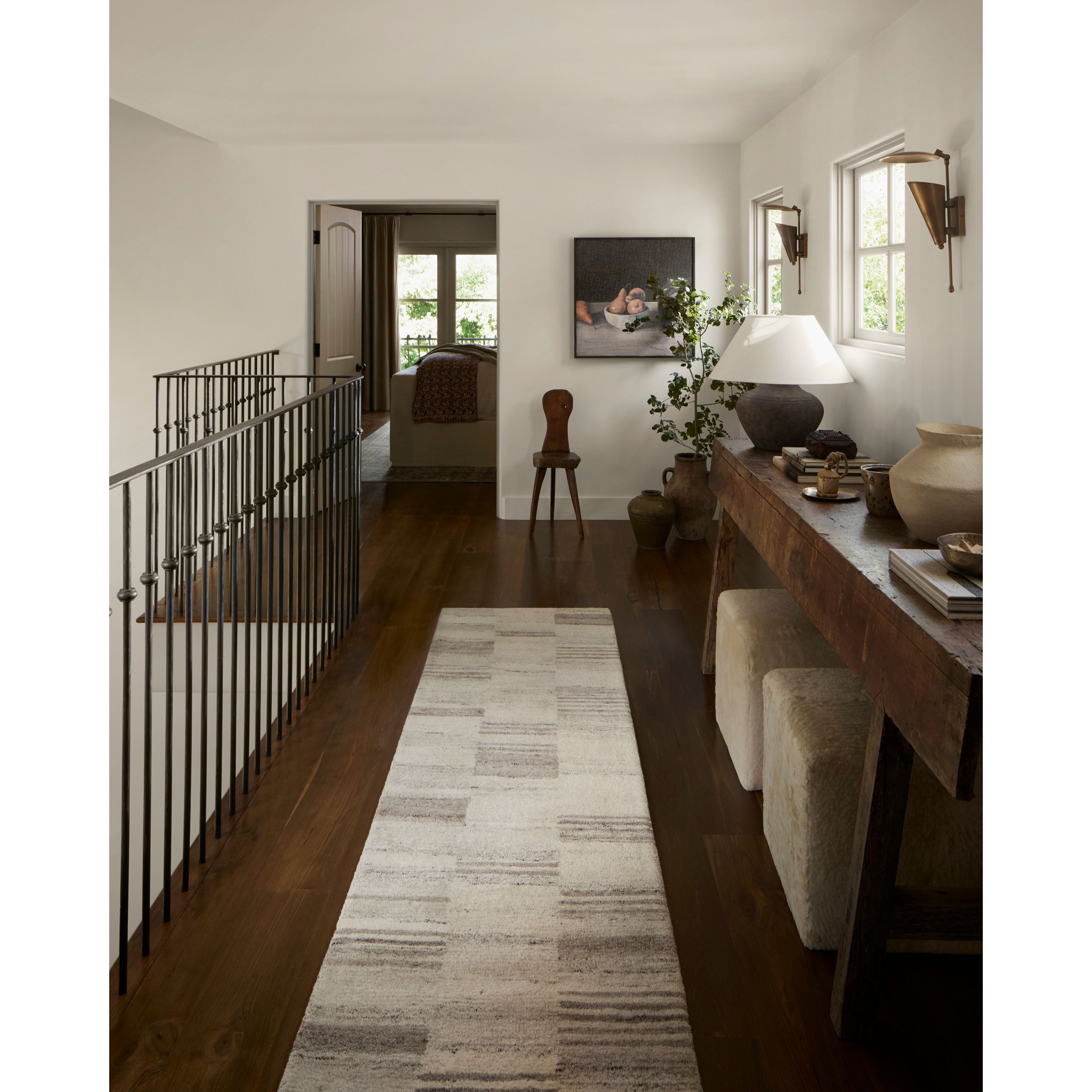 Amber Lewis Rocky Ivory / Dove