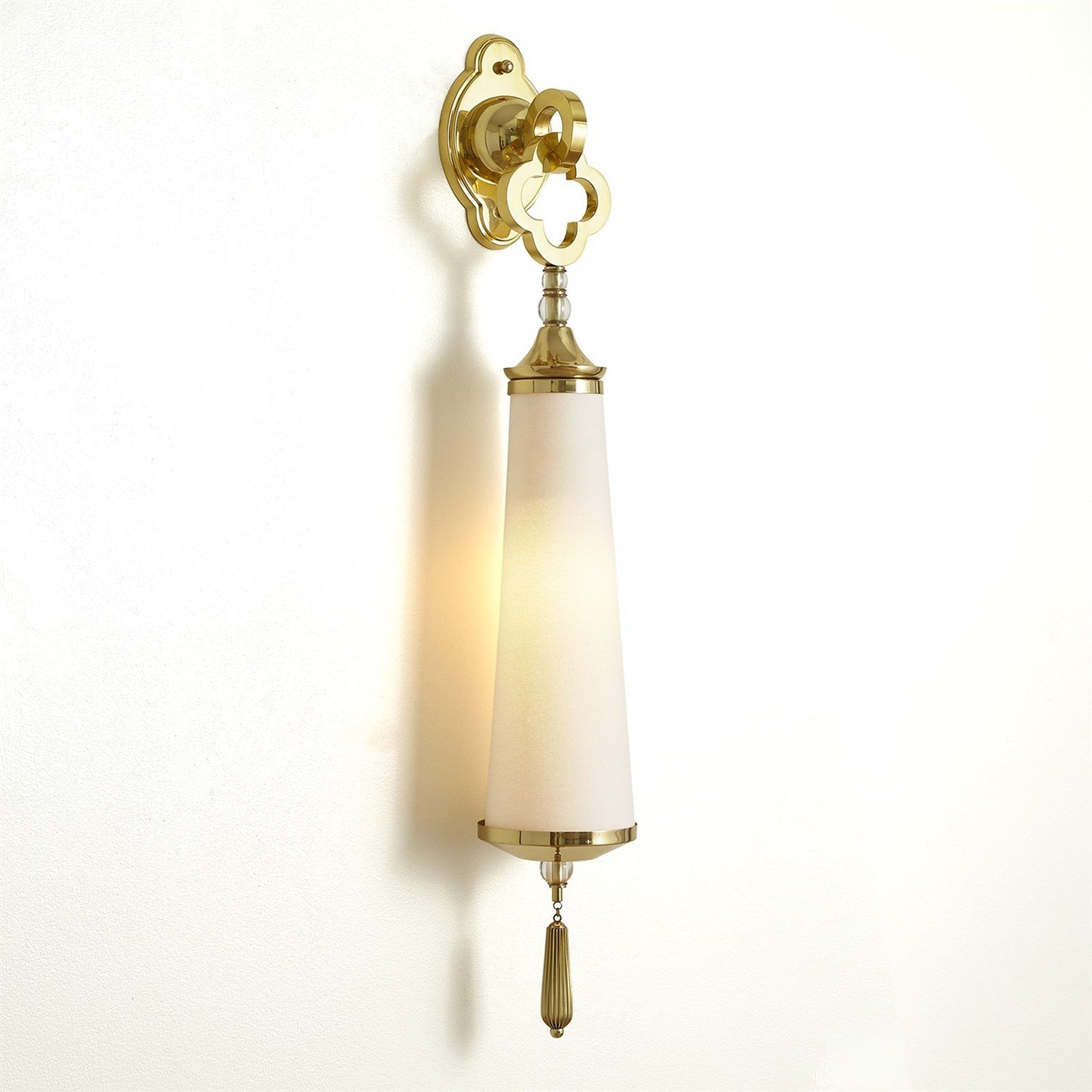 Global Views Hardwire Quatrefoil Sconce