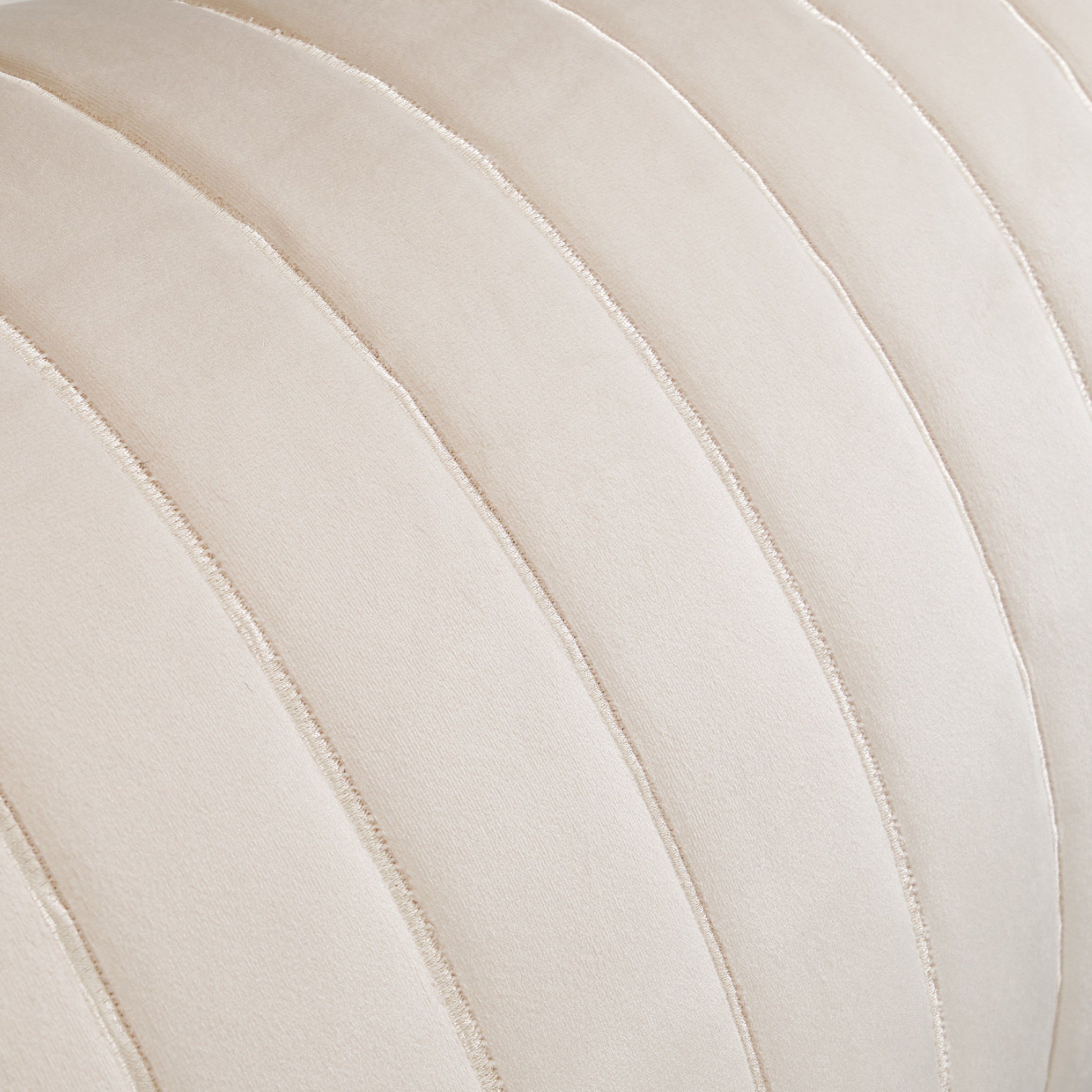 Michael Amini Somerset Manor Comforter Set -  Sand