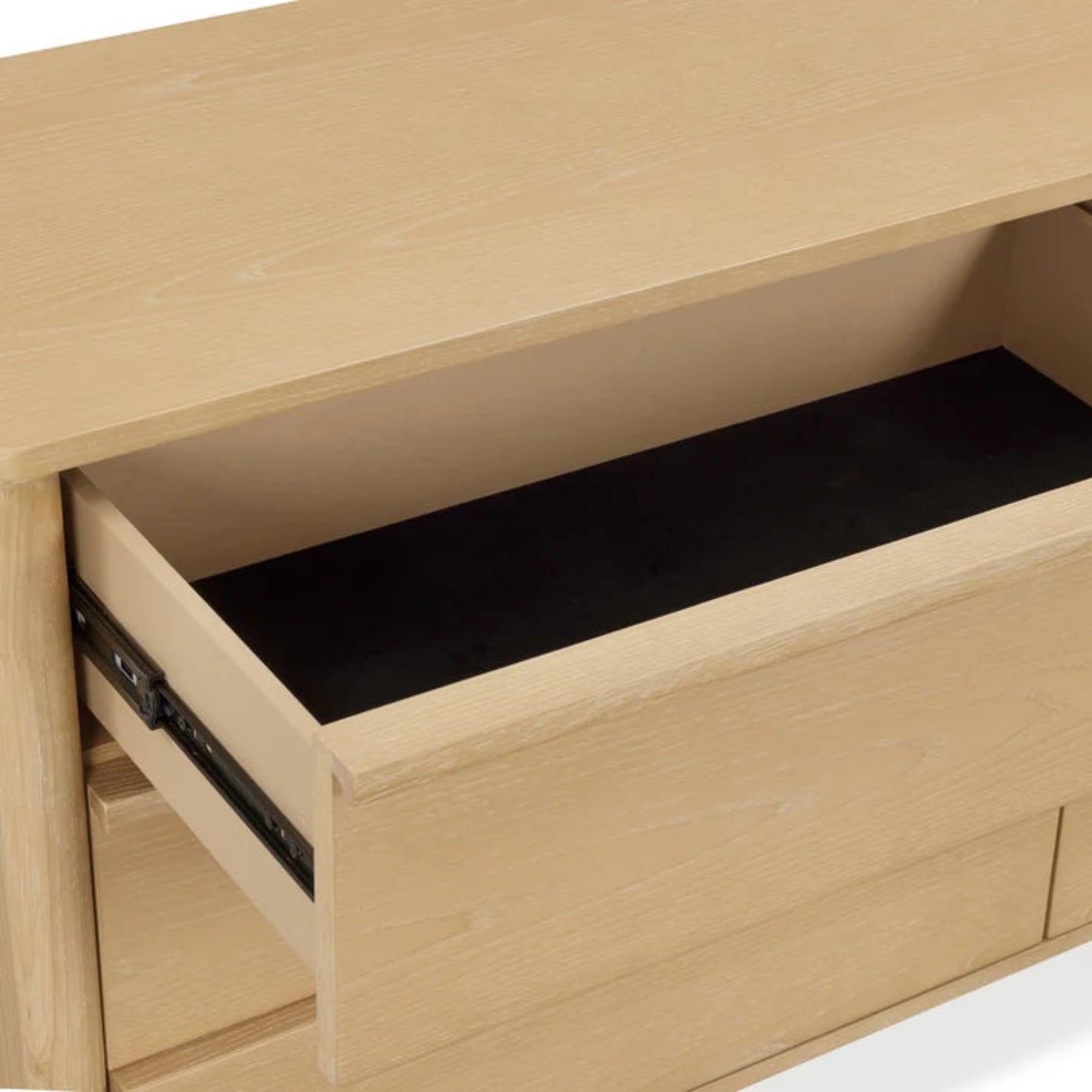 TOV Furniture Tyra 62