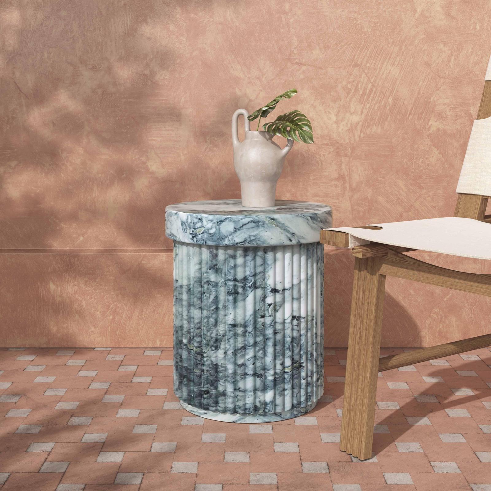 TOV Furniture Serafina Faux Marble Concrete Indoor / Outdoor Side Table