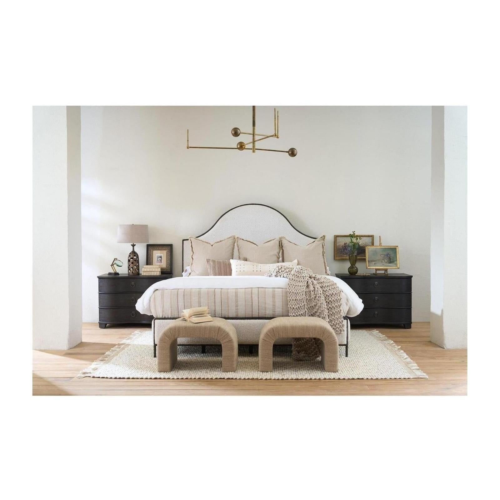 Universal Furniture Griffith Park Bed