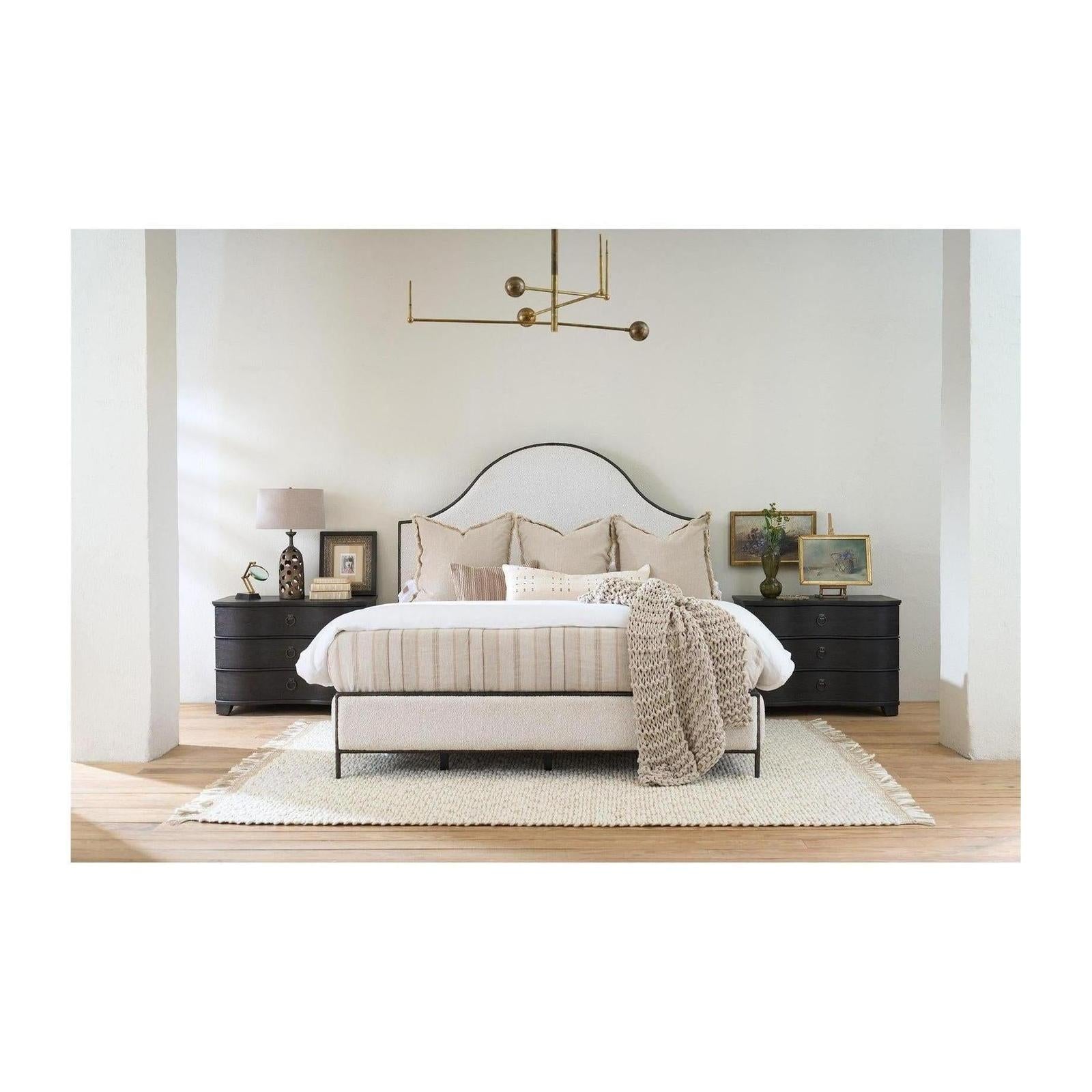 Universal Furniture Griffith Park Bed