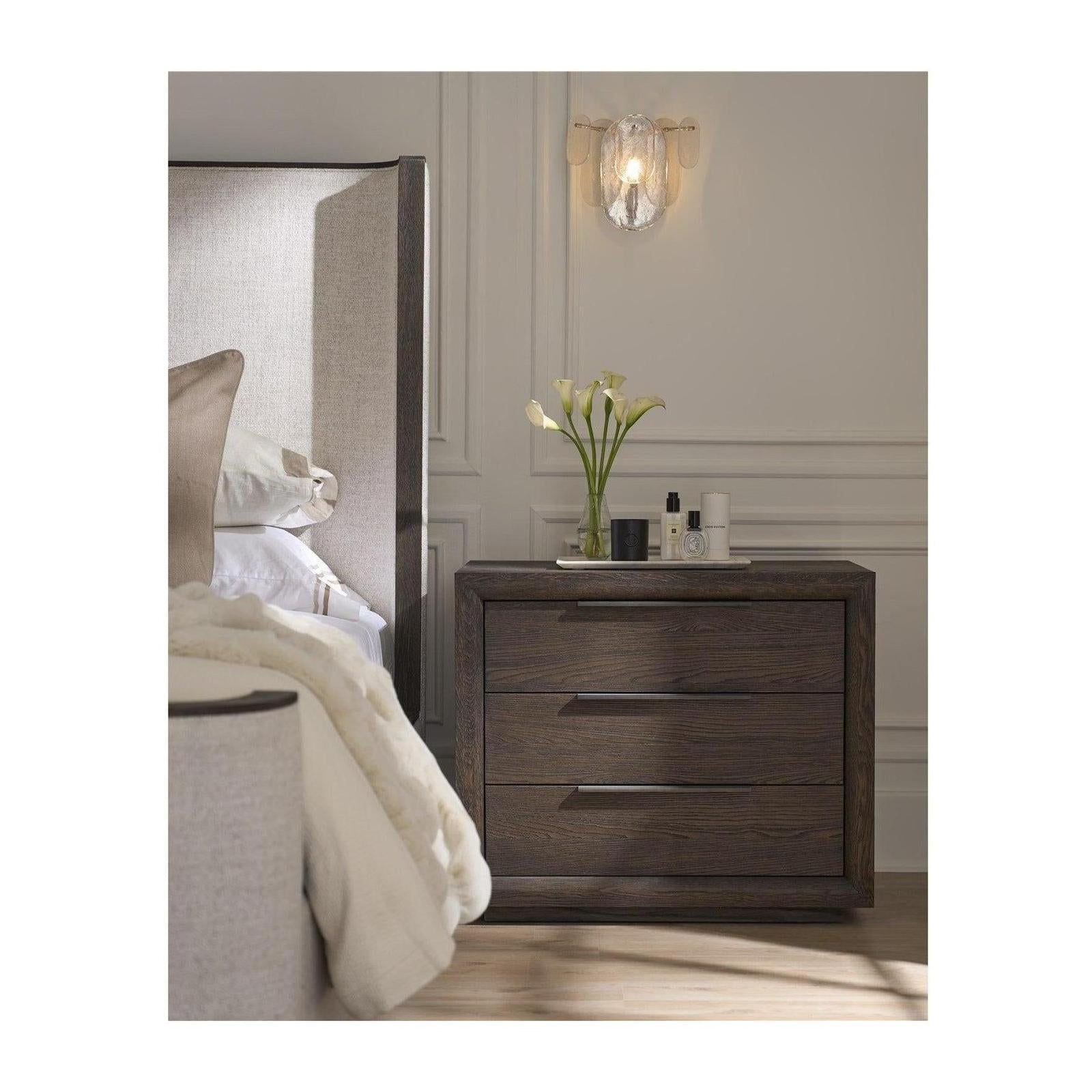 Universal Modern Sable & Desert Sable Bed