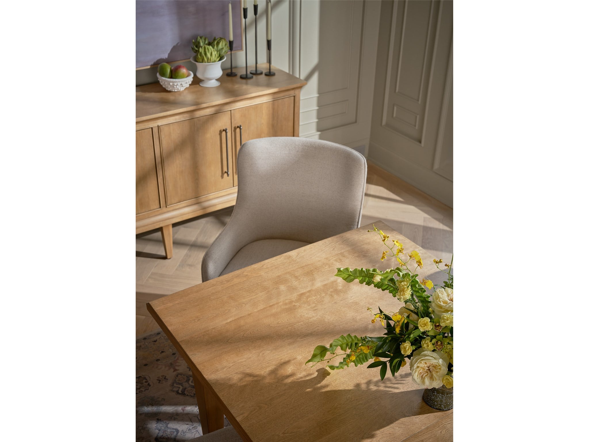 Universal Furniture Birchaven Arm Chair