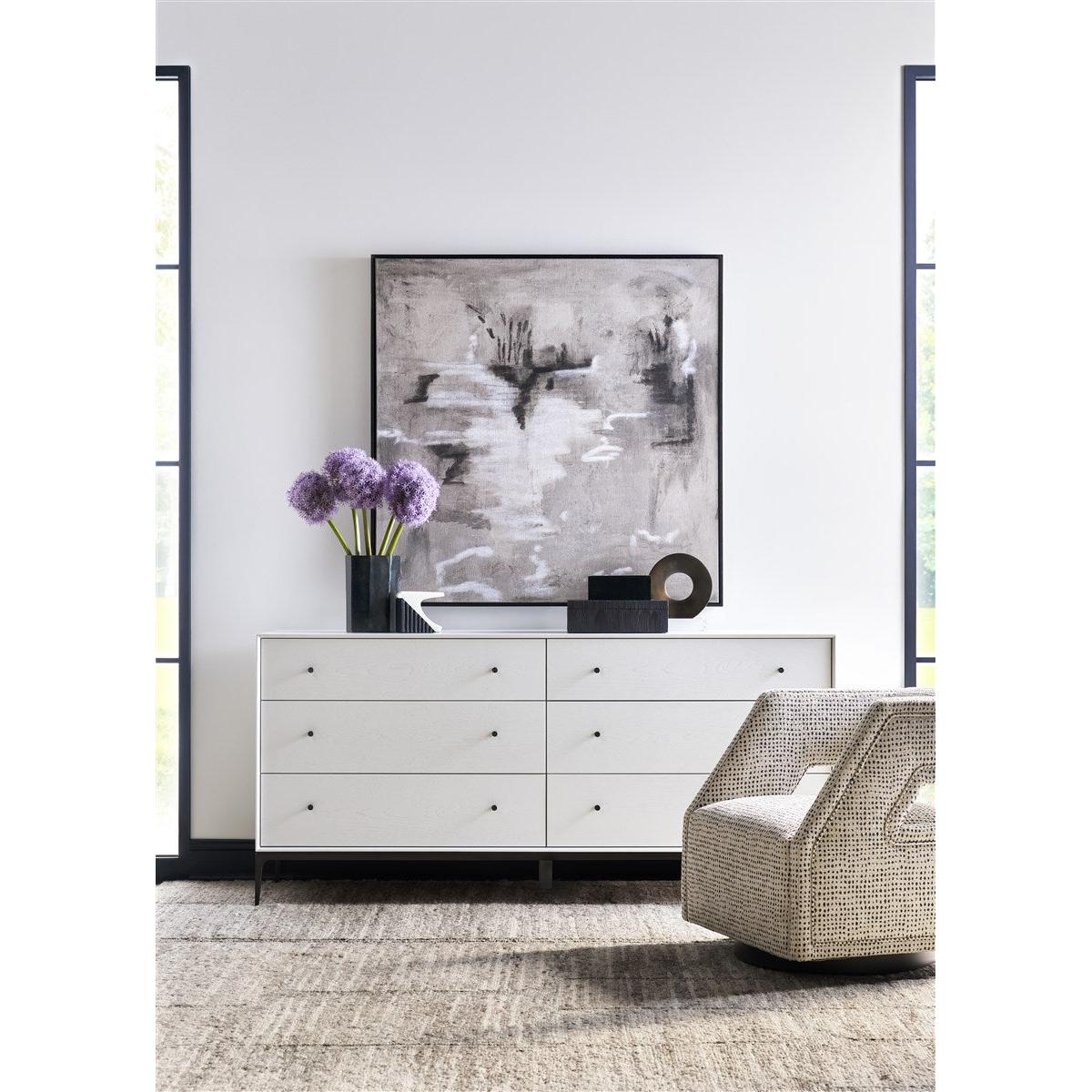 Vanguard Essence Dresser