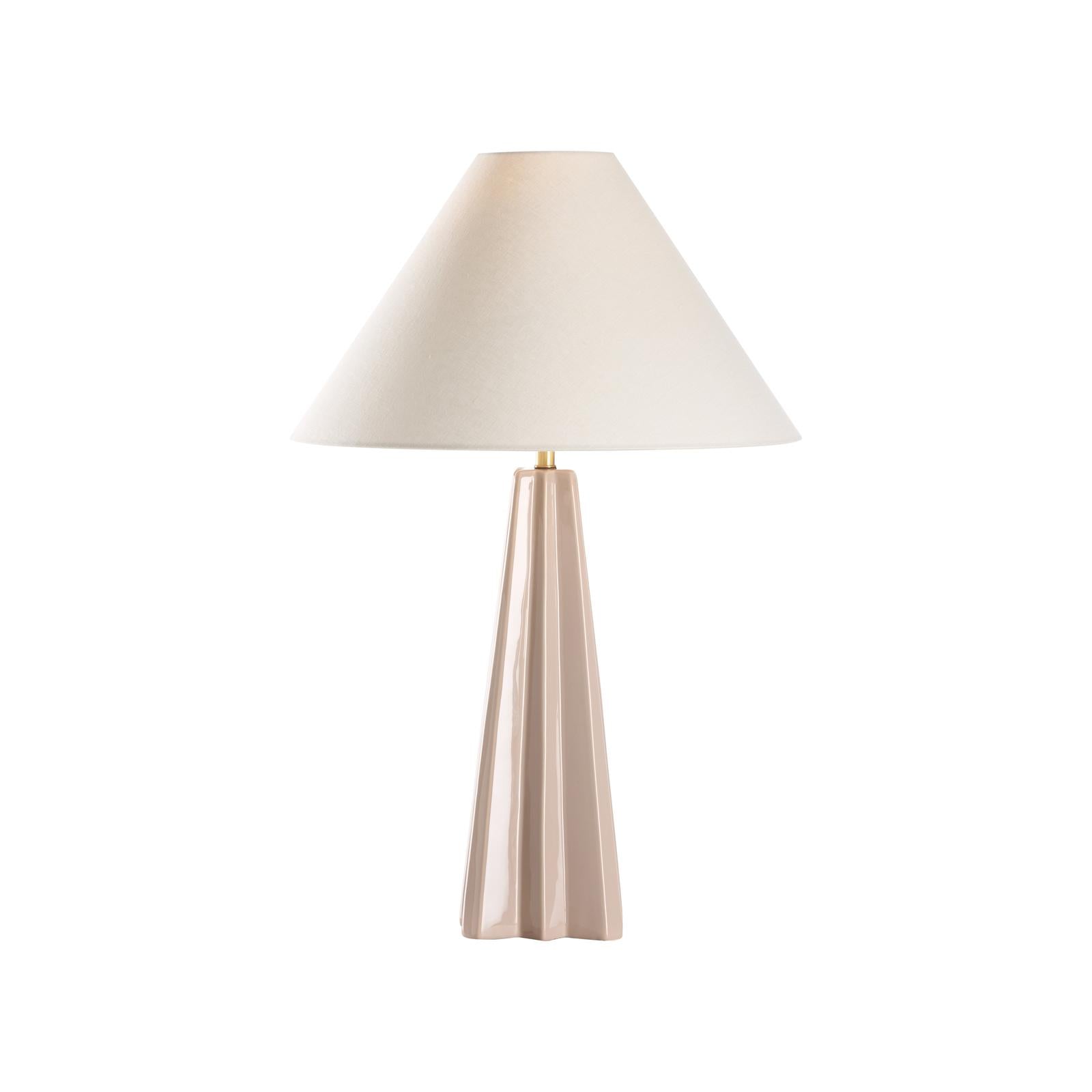 Wildwood Odum White Lamp