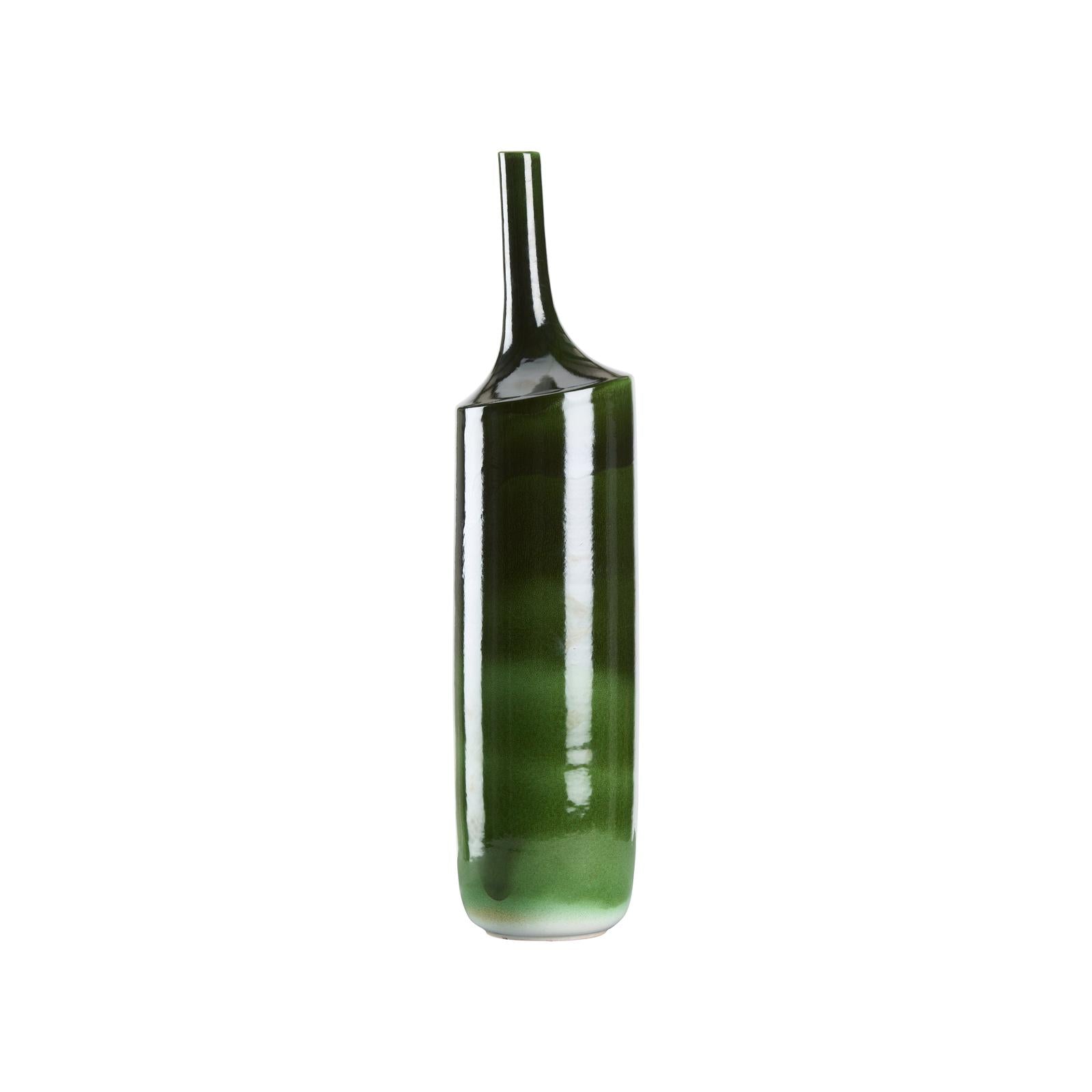 Wildwood Roberto Vase