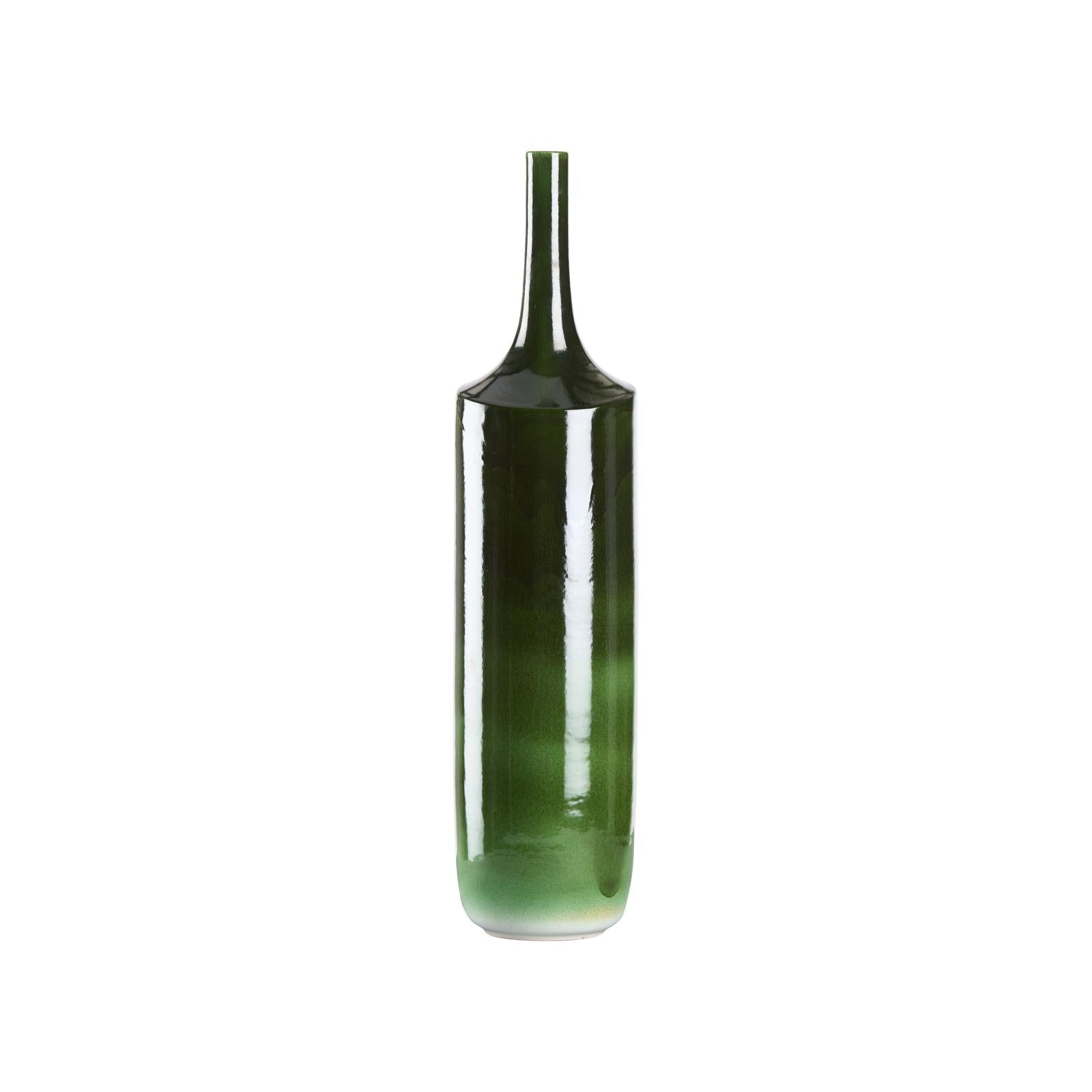 Wildwood Roberto Vase