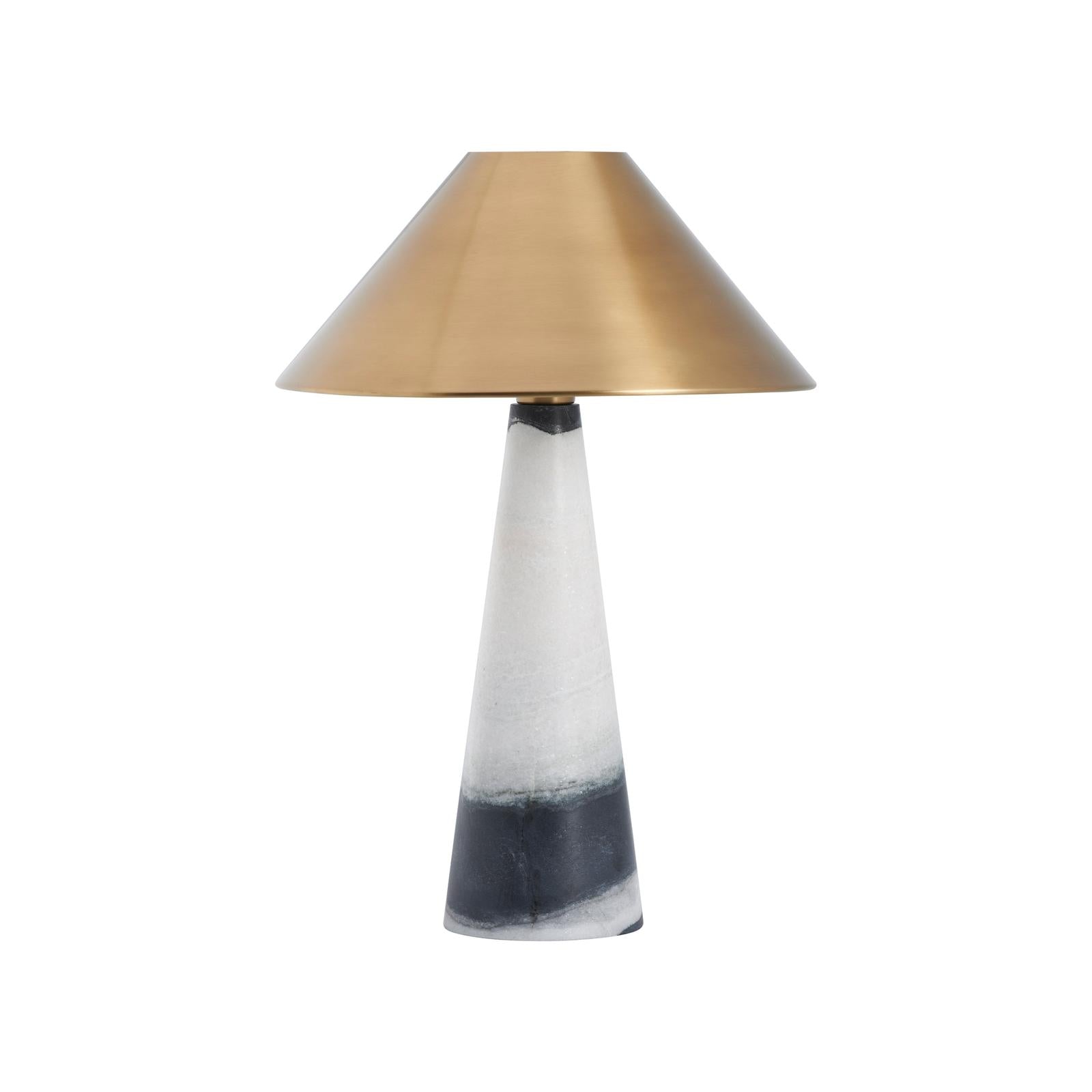 Wildwood Waylen Lamp