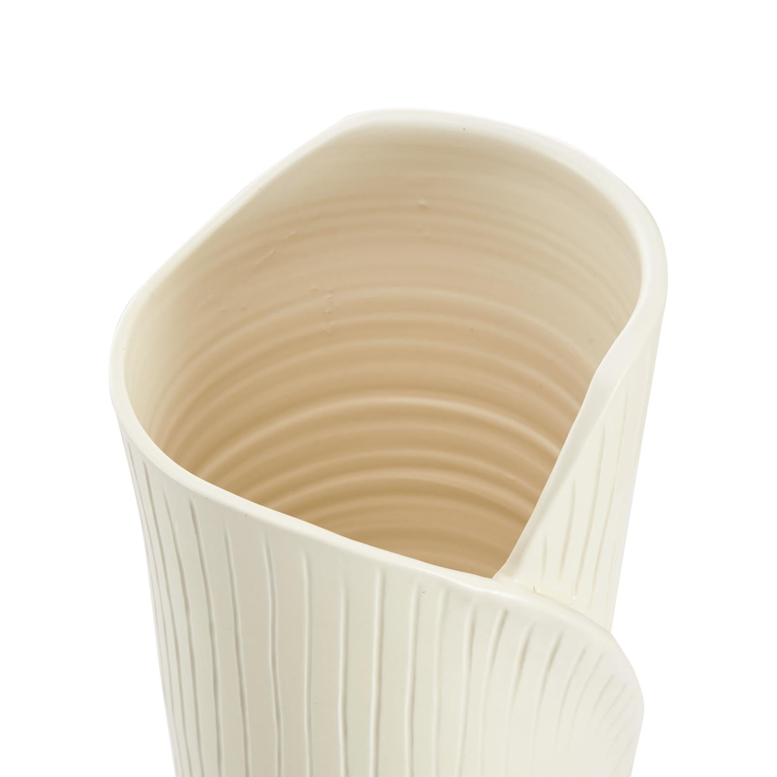 Wildwood Romeo White Vase