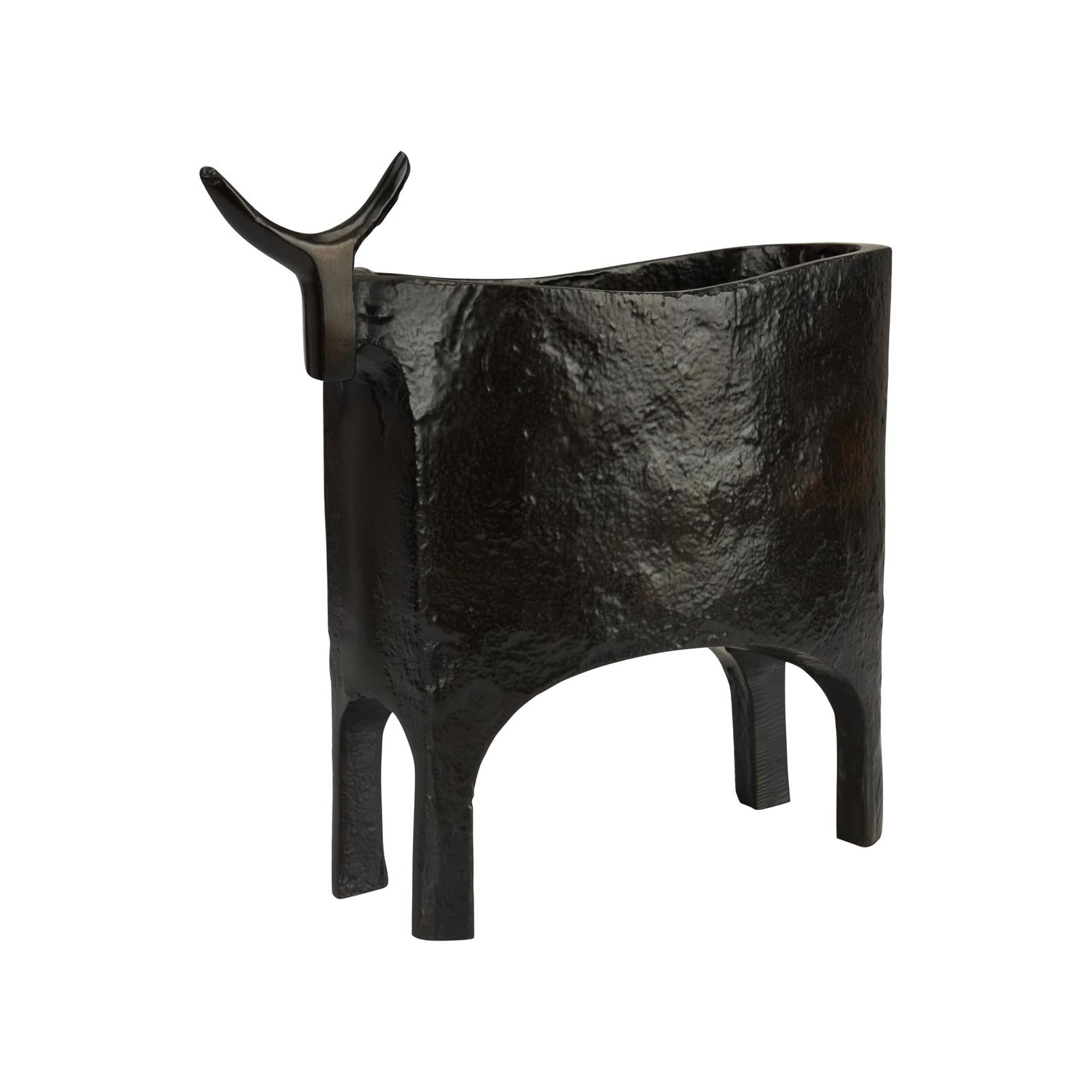 Wildwood Bull Planter