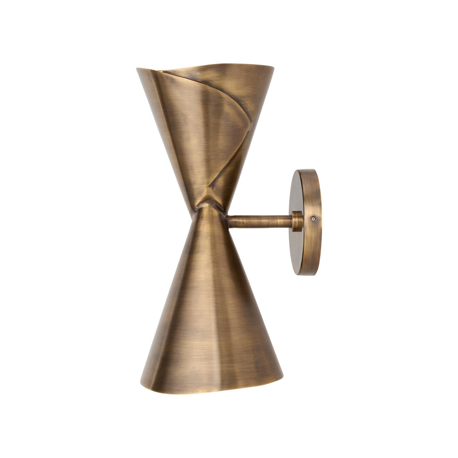 Wildwood Whitley Sconce