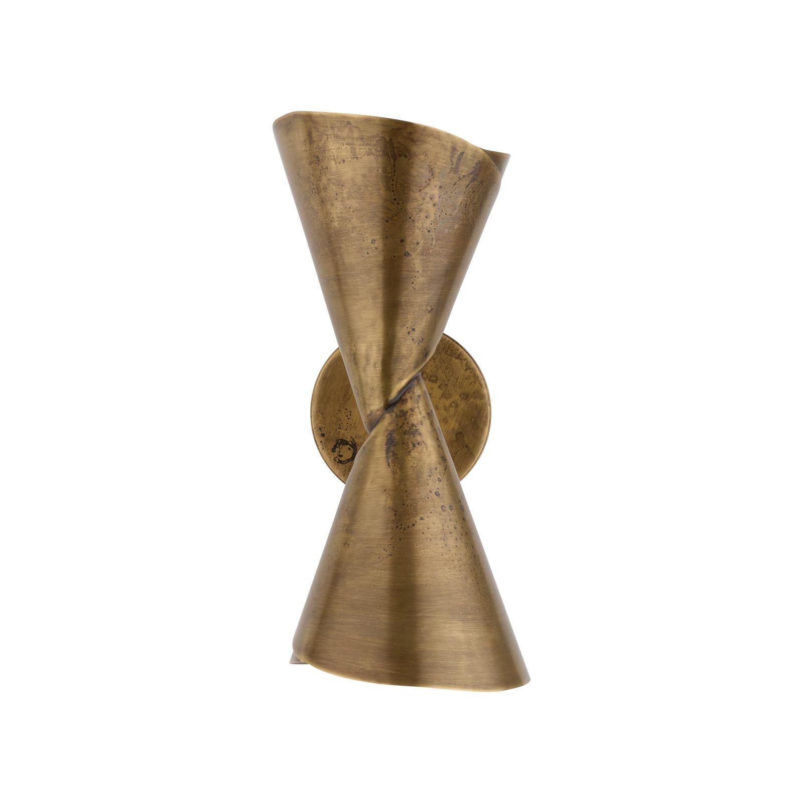 Wildwood Whitley Sconce