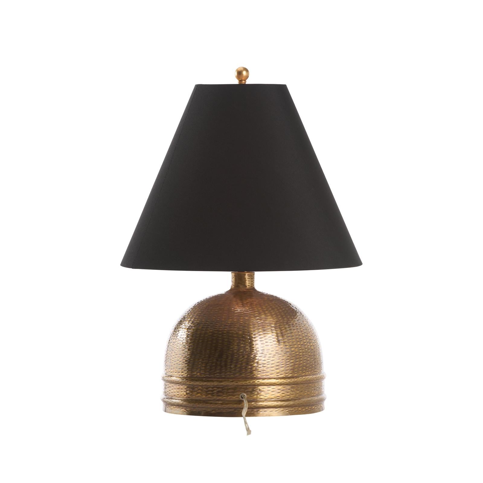 Wildwood Victorio Black Table Lamp
