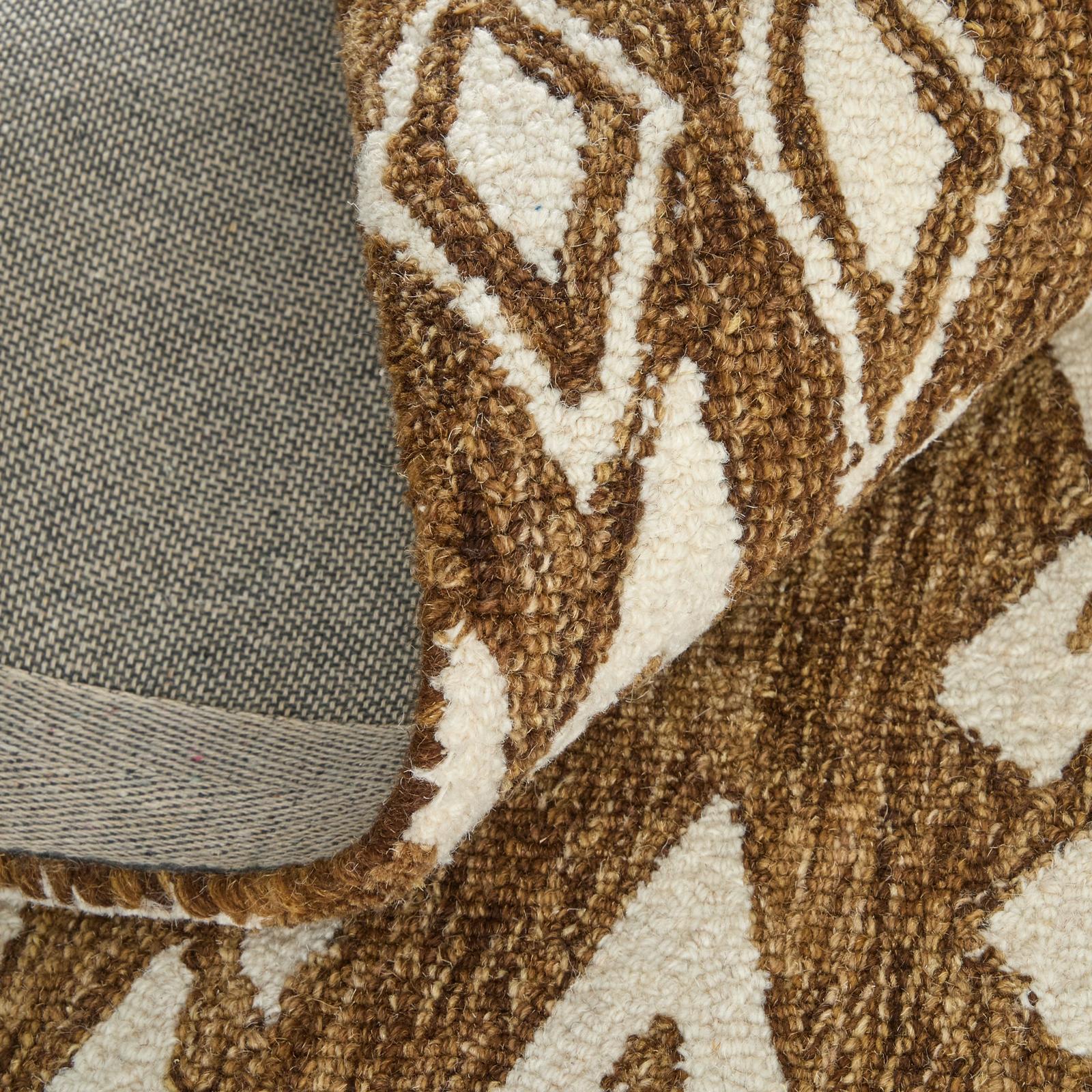 Feizy Wallace 8A43F Transitional Medallion Rug in Brown/White