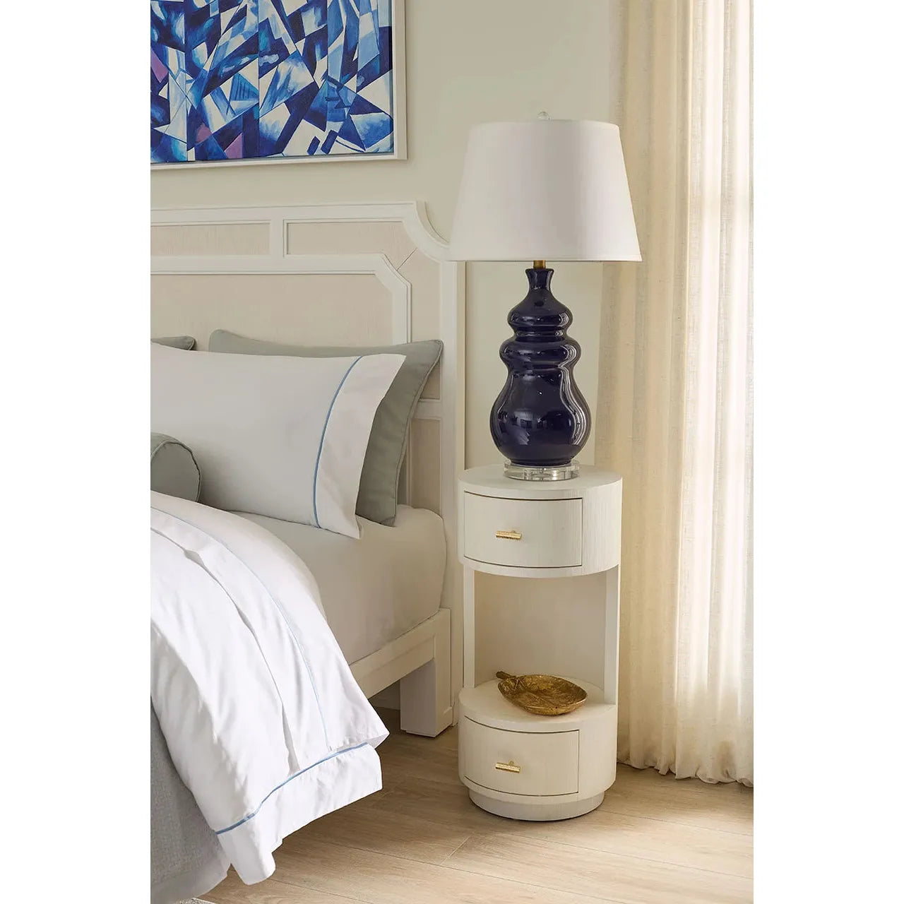 Villa & House Aaron 2-Drawer Side Table