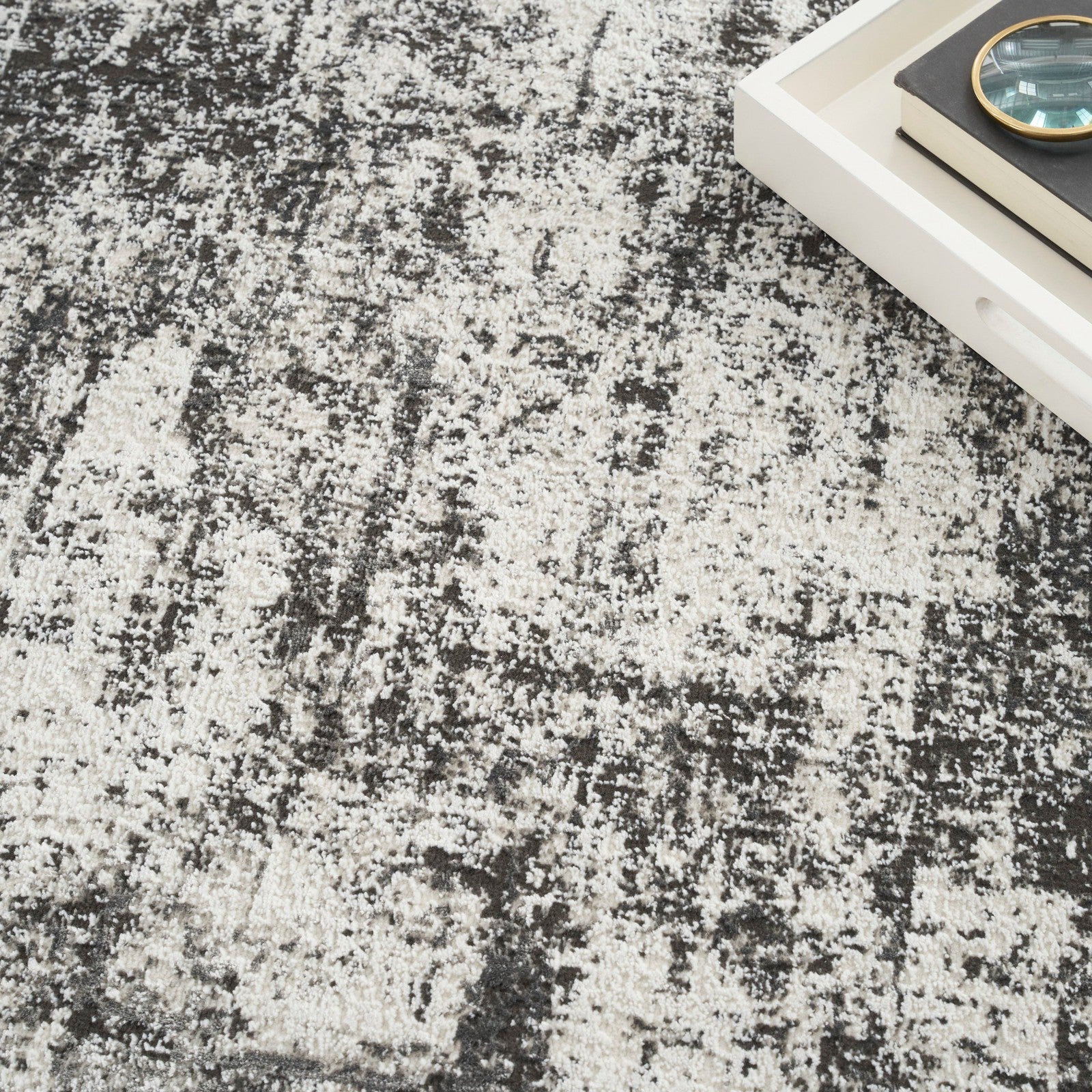 Nourison Desire DSR05 Modern Indoor Rug