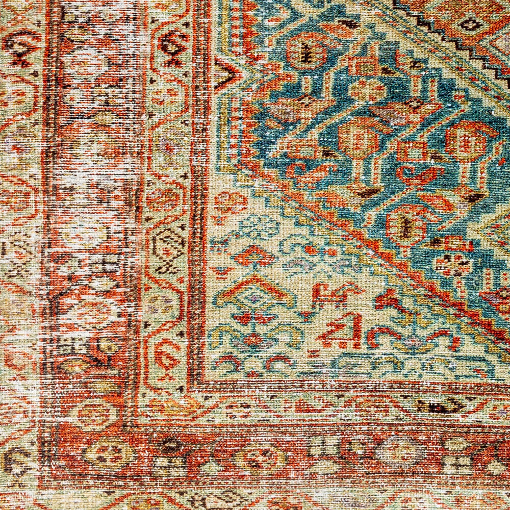 Surya Amelie AML-2352 Machine Woven Rug