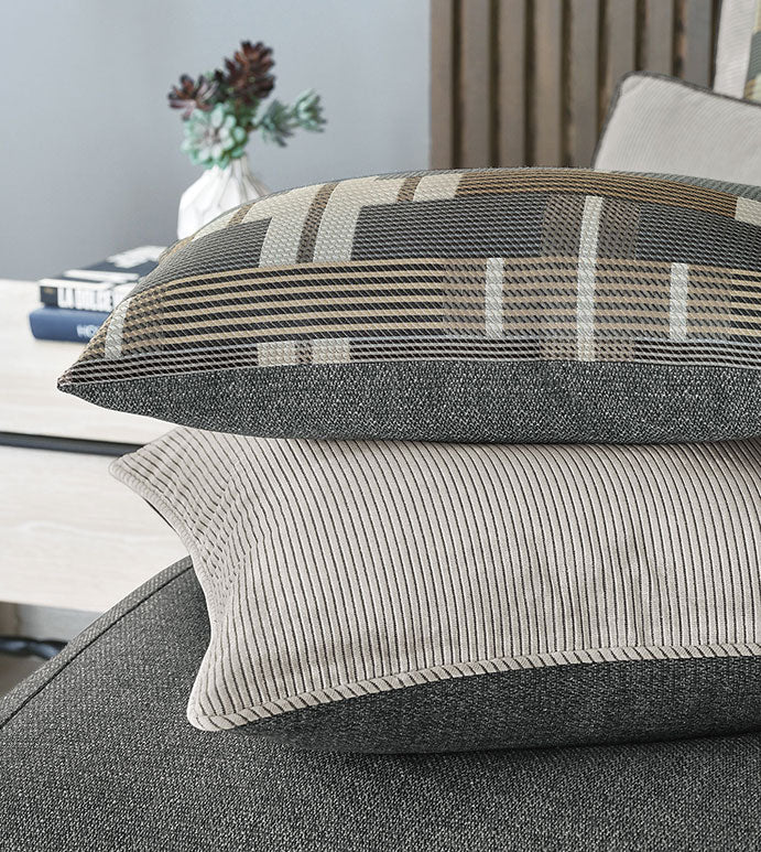 Eastern Accents Enoch Velvet Decorative Pillow
