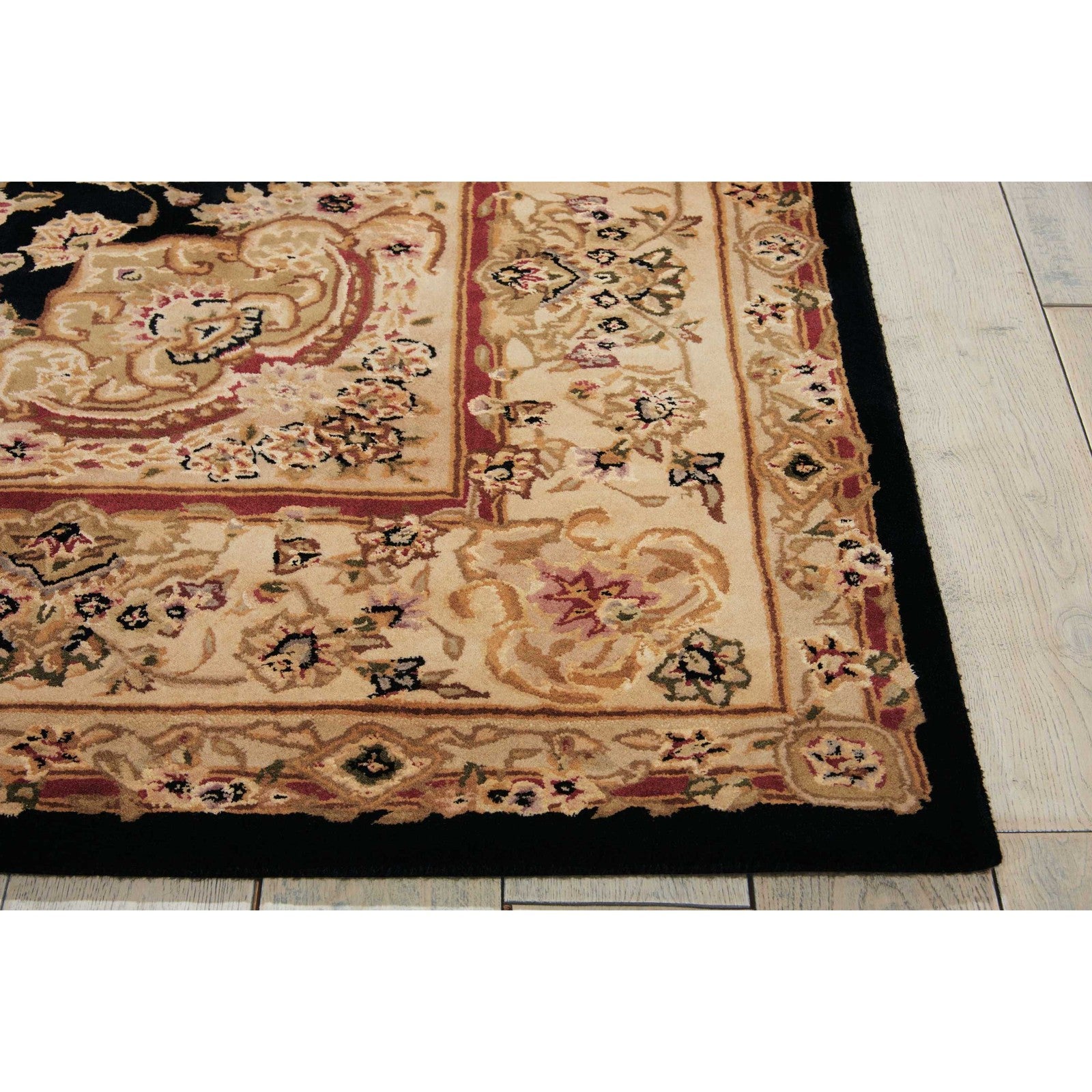 Nourison 2000 2028 Traditional Indoor Rug
