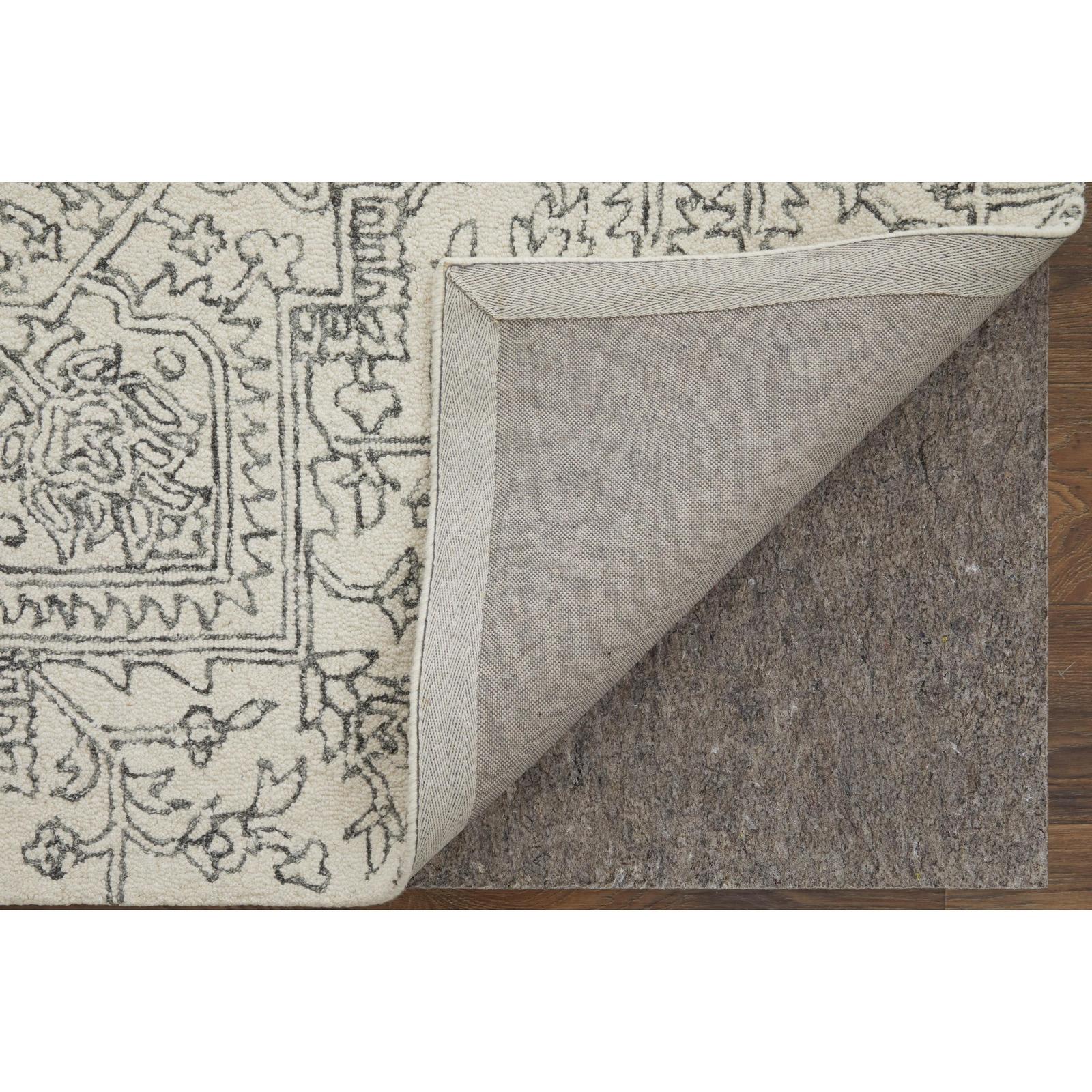 Feizy Belfort 8778F Transitional Medallion Rug in White/Gray
