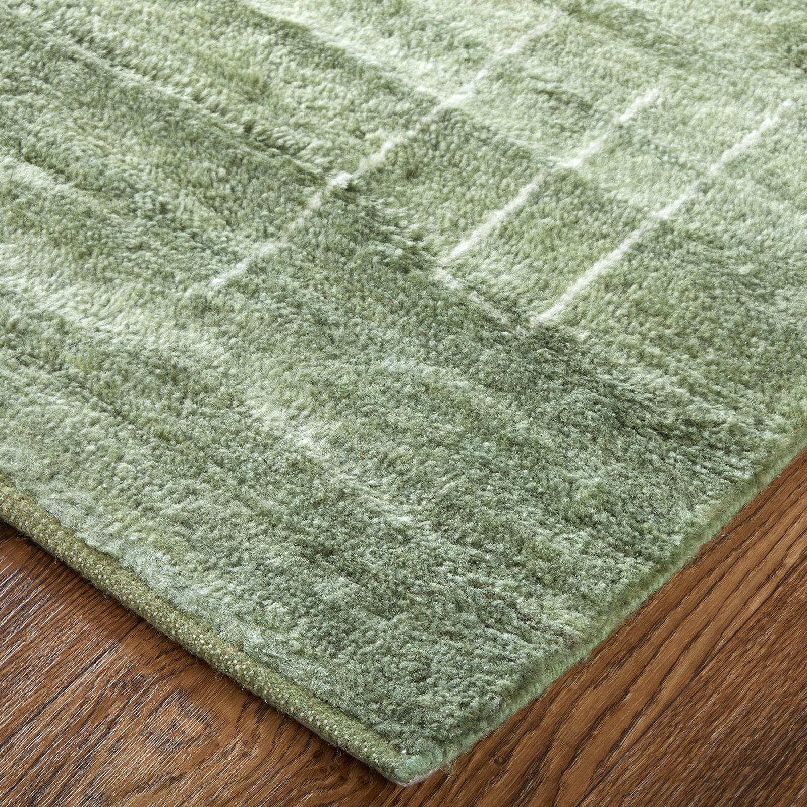 Feizy Agape 69HBF Modern Abstract Rug in Green/Ivory