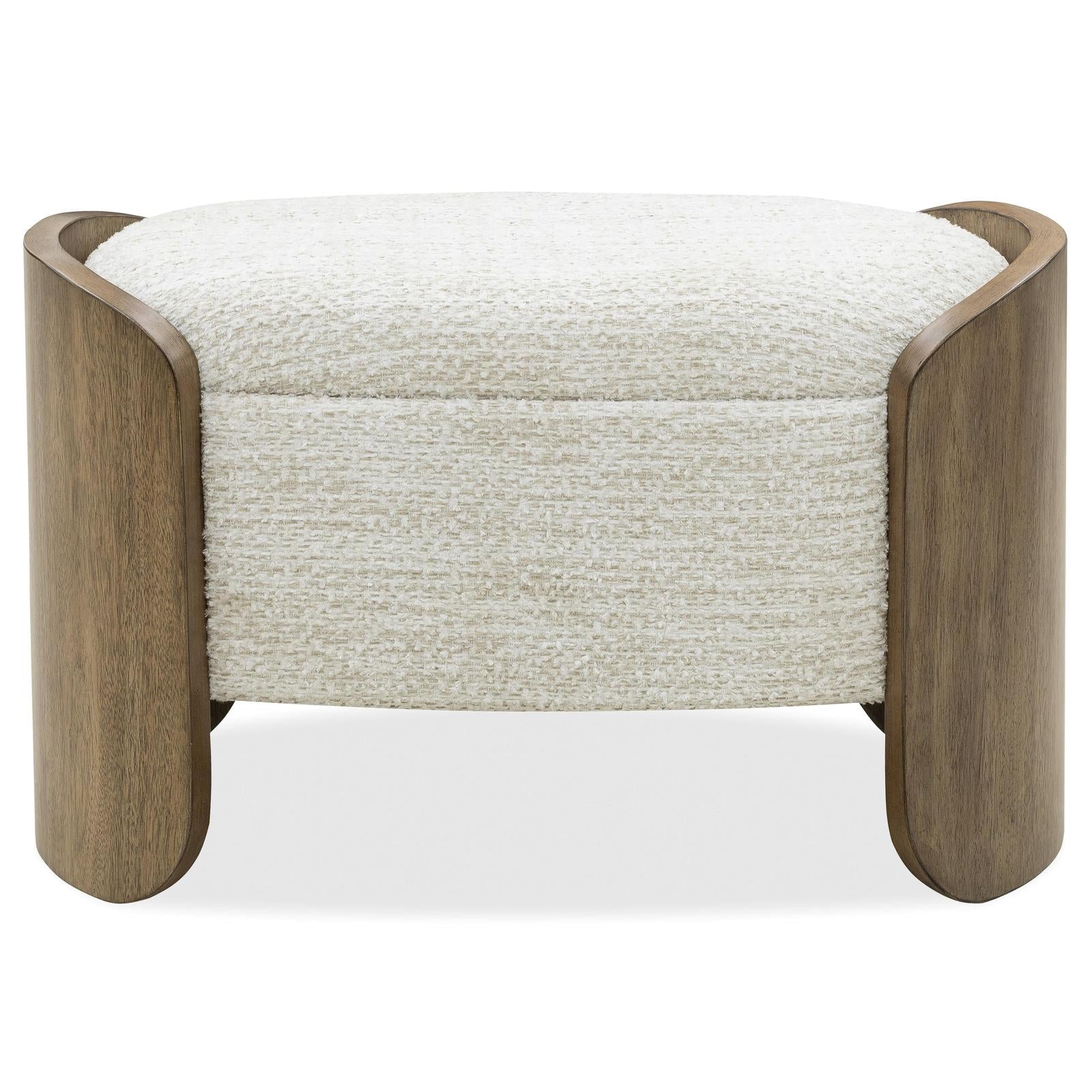 Pulaski Furniture Leeza Brown Bed Bench