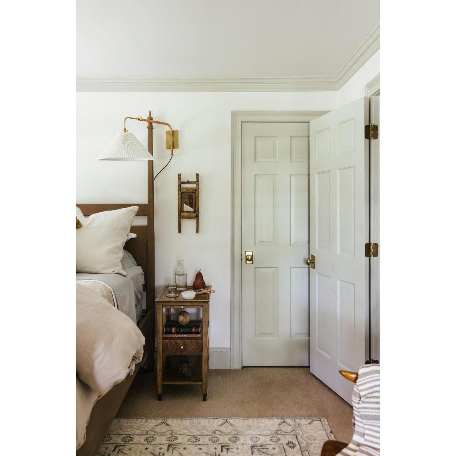 Woodbridge Furniture Speedwell Nightstand