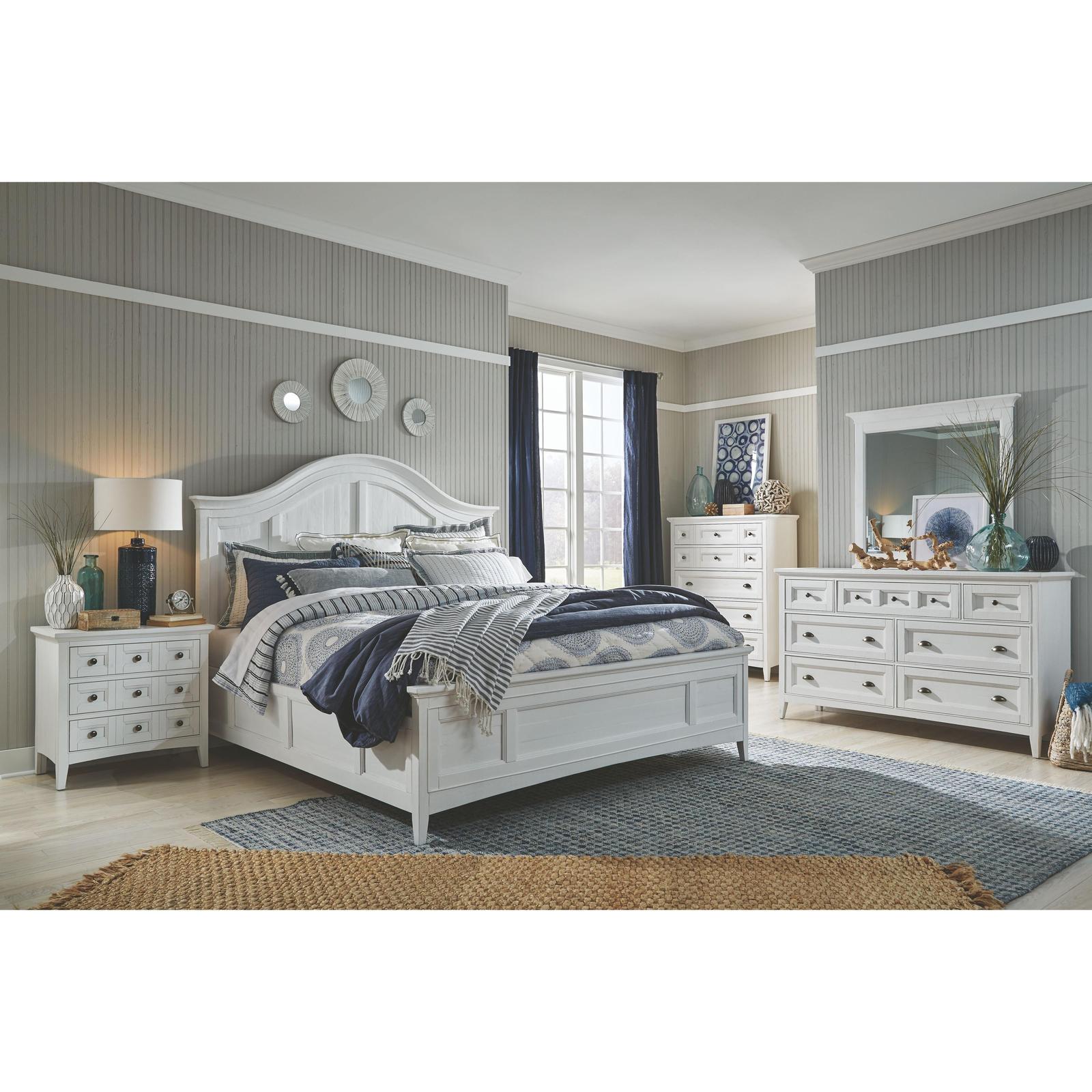 Magnussen Home Heron Cove Chalk White & Dovetail Grey Chest
