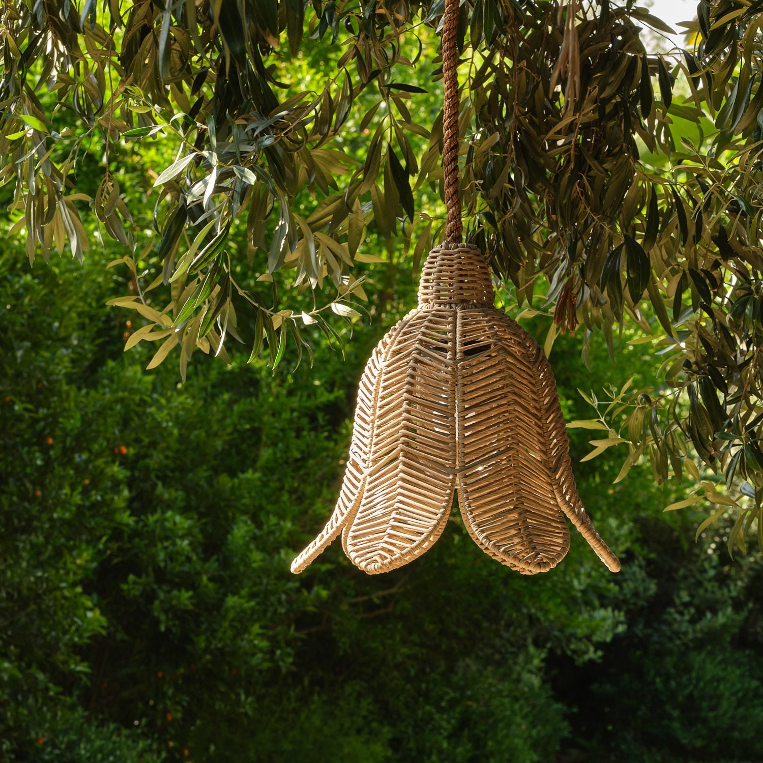 Made Goods Tiffany Outdoor Chandelier 23