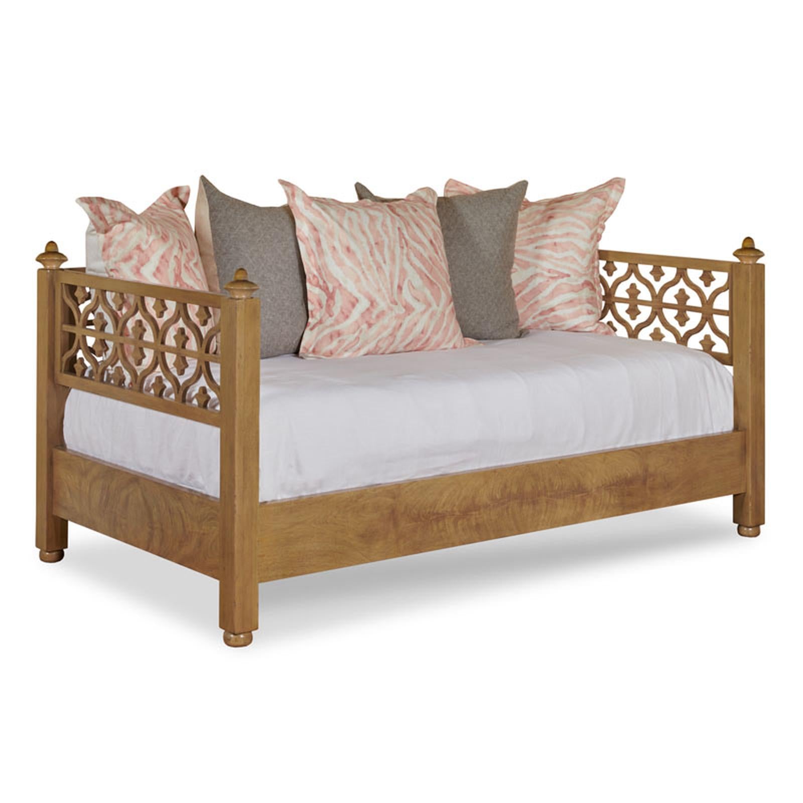 Woodbridge Furniture Poppy Day Bed
