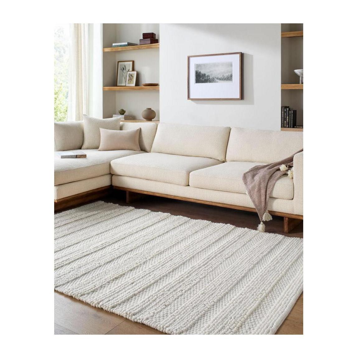 Livabliss by Surya Cloud 19 CLD2303 Handmade Rug