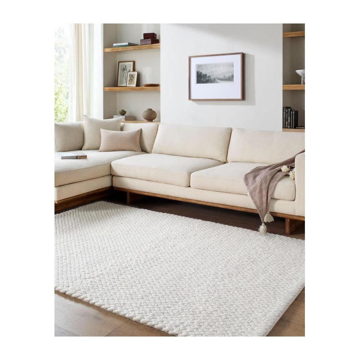 Livabliss by Surya Cloud 19 CLD2304 Handmade Rug