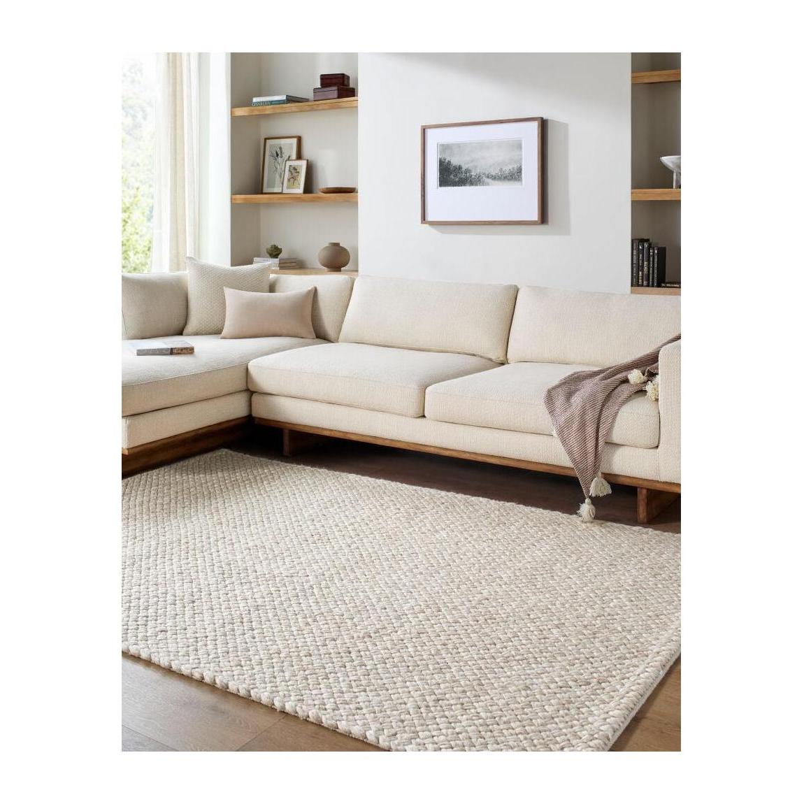 Livabliss by Surya Cloud 19 CLD2304 Handmade Rug