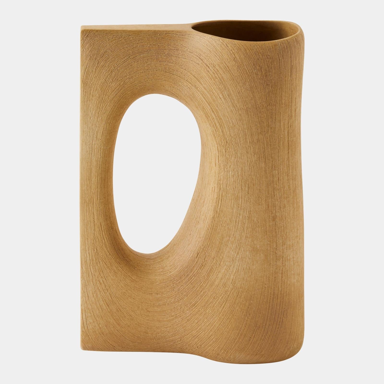 Global Views Moreau Vase