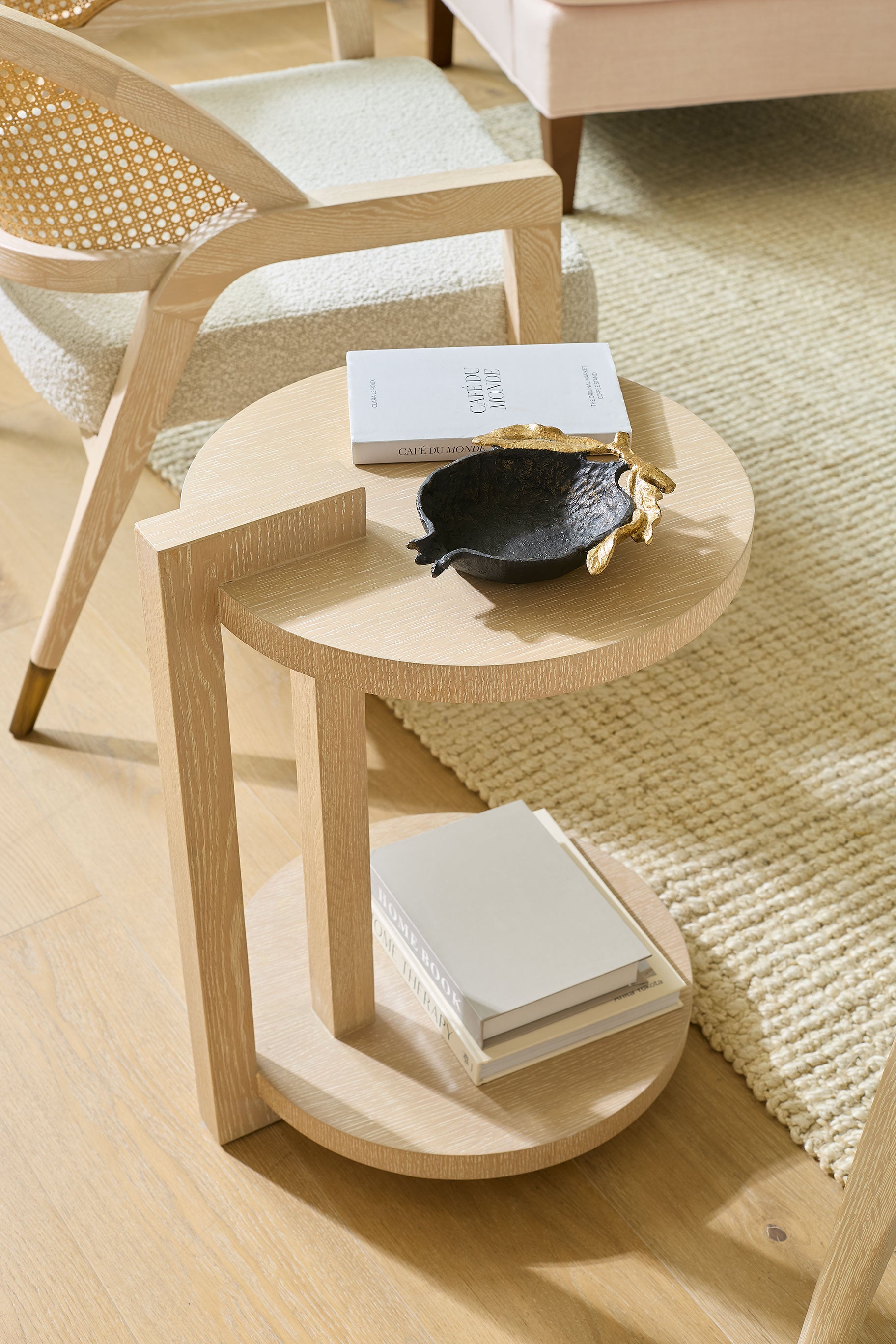 Villa & House Chase Accent Table