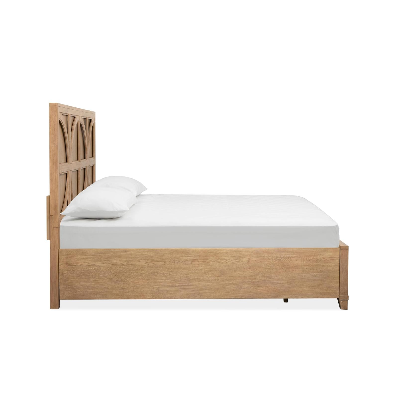 Magnussen Home Coventry Honey Wheat Panel Bed