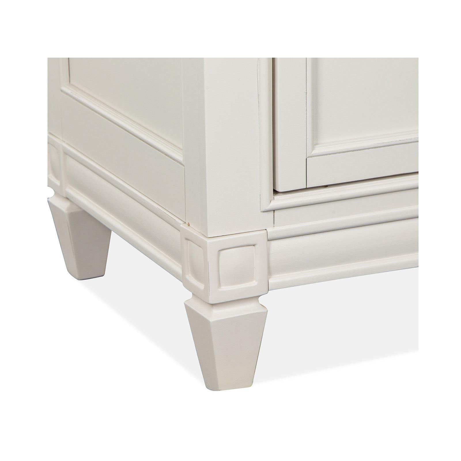 Magnussen Home Willowbrook Egg Shell White Chest